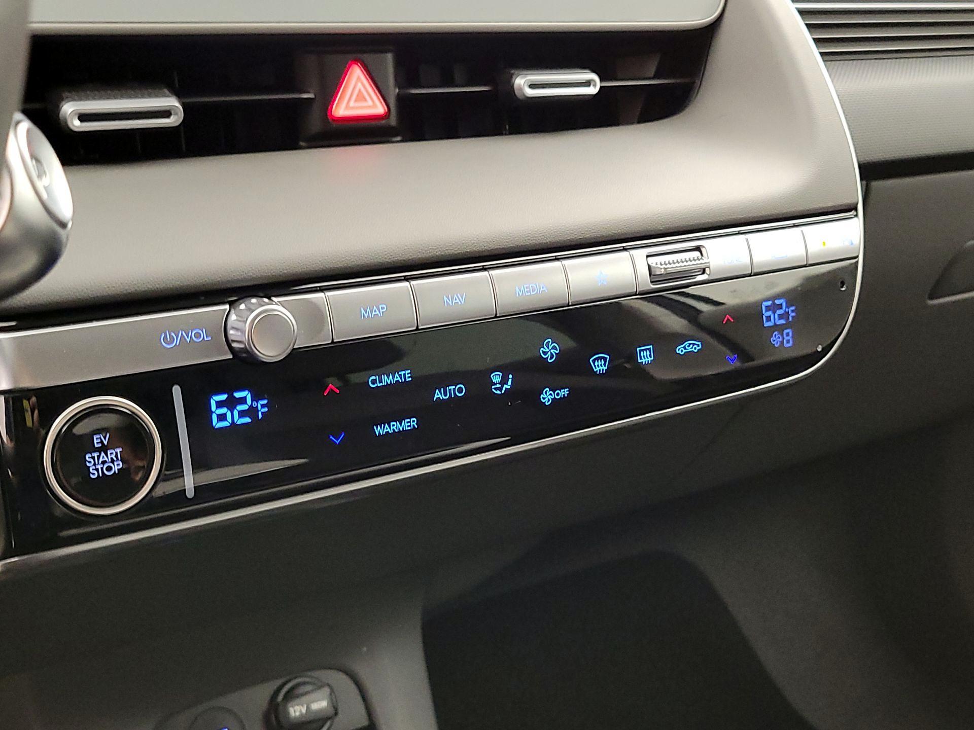 Thumbnail: 2024 Hyundai Ioniq 5 - 16