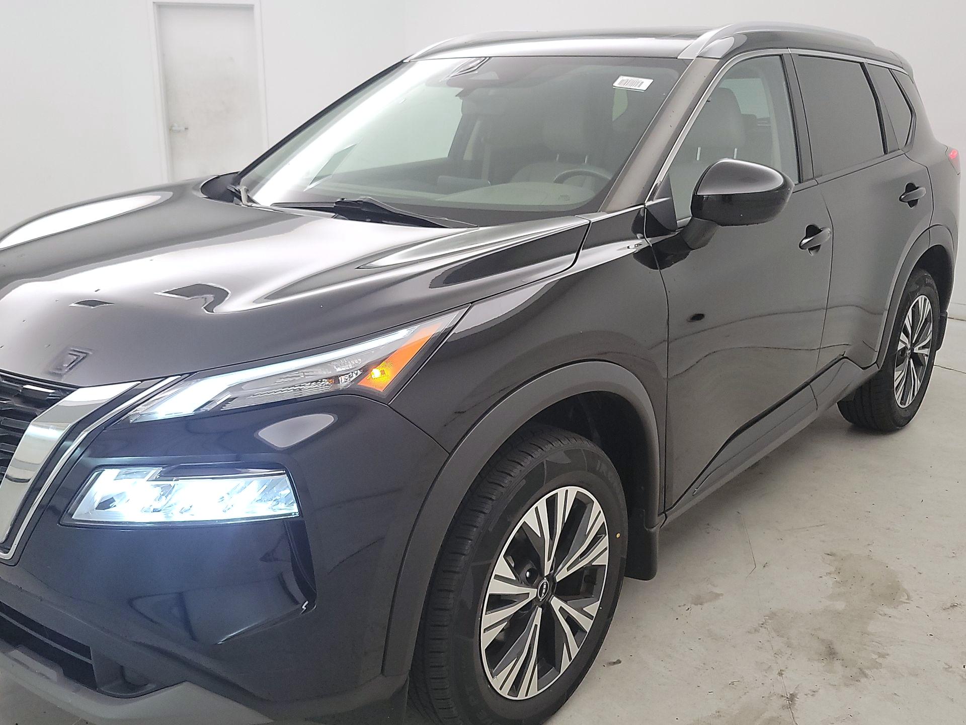 Thumbnail: 2023 Nissan Rogue - 3