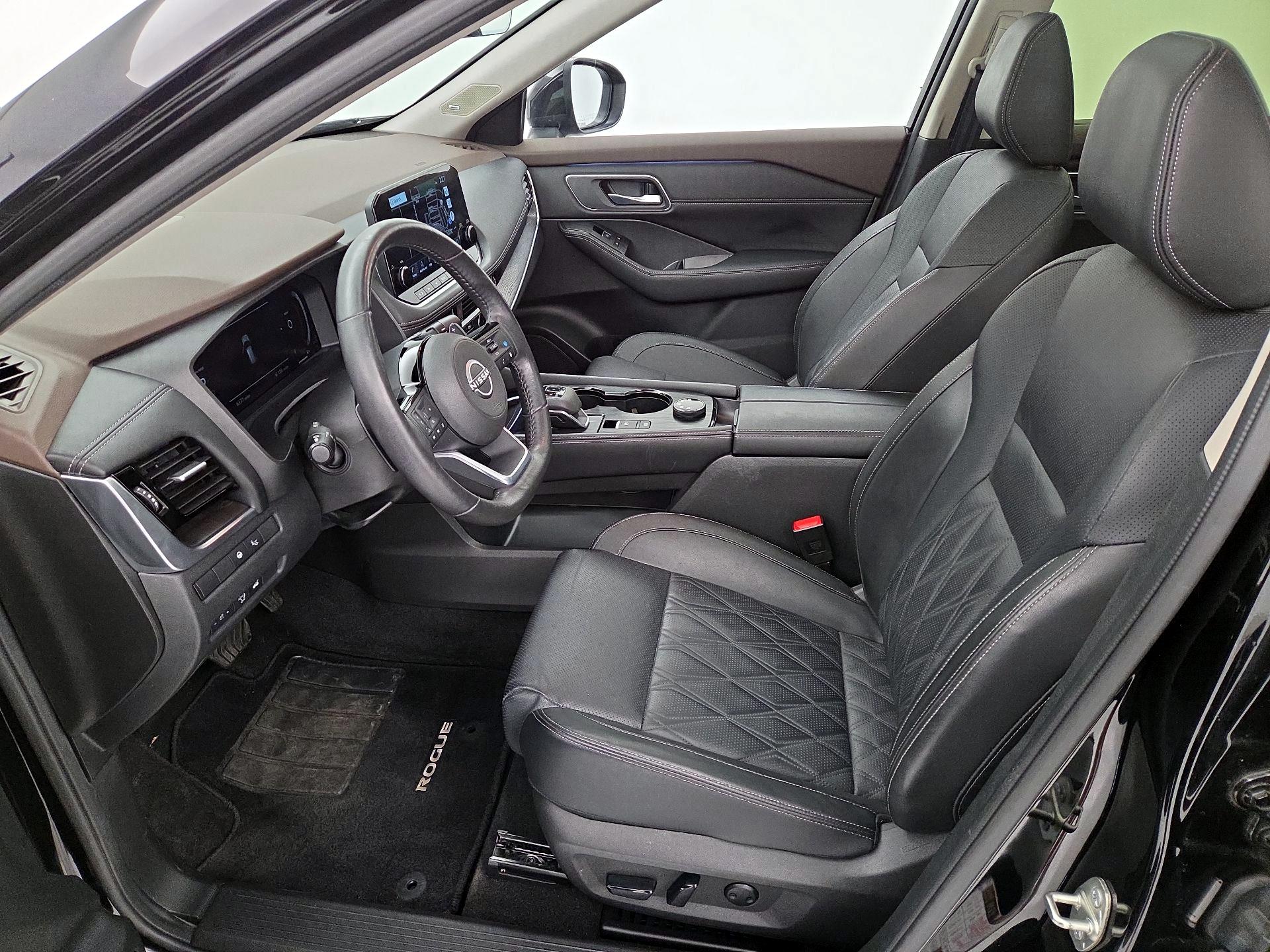 Thumbnail: 2023 Nissan Rogue - 11