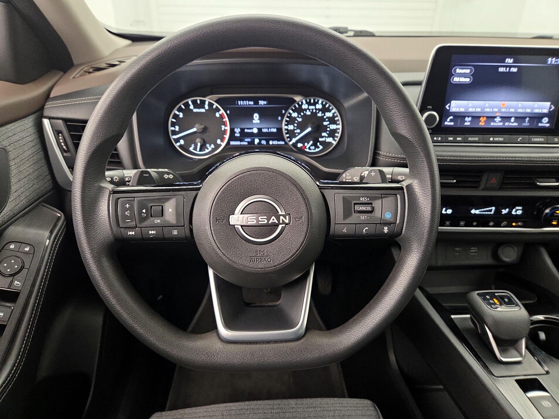 Thumbnail: 2023 Nissan Rogue - 10