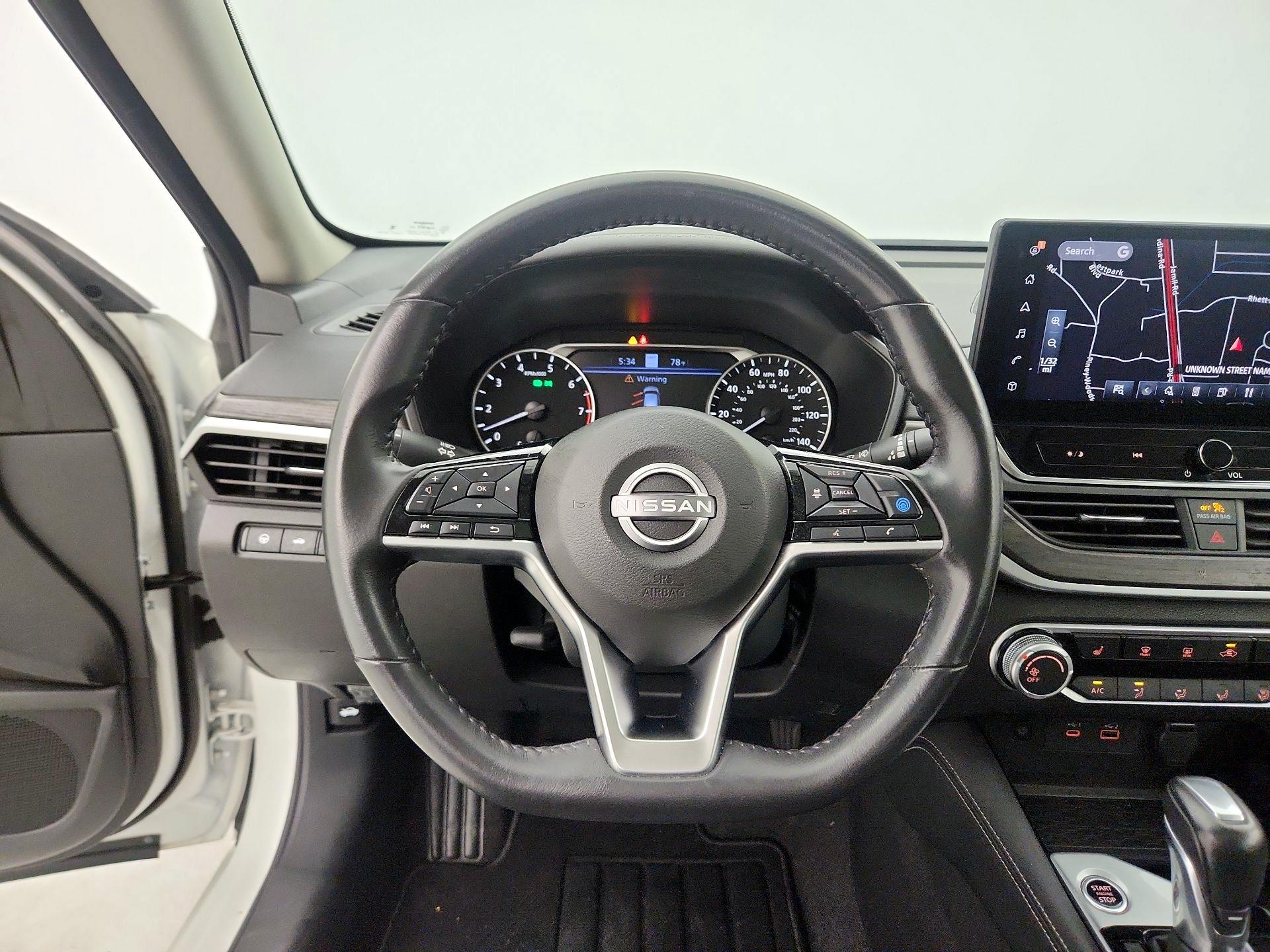 Thumbnail: 2024 Nissan Altima - 10