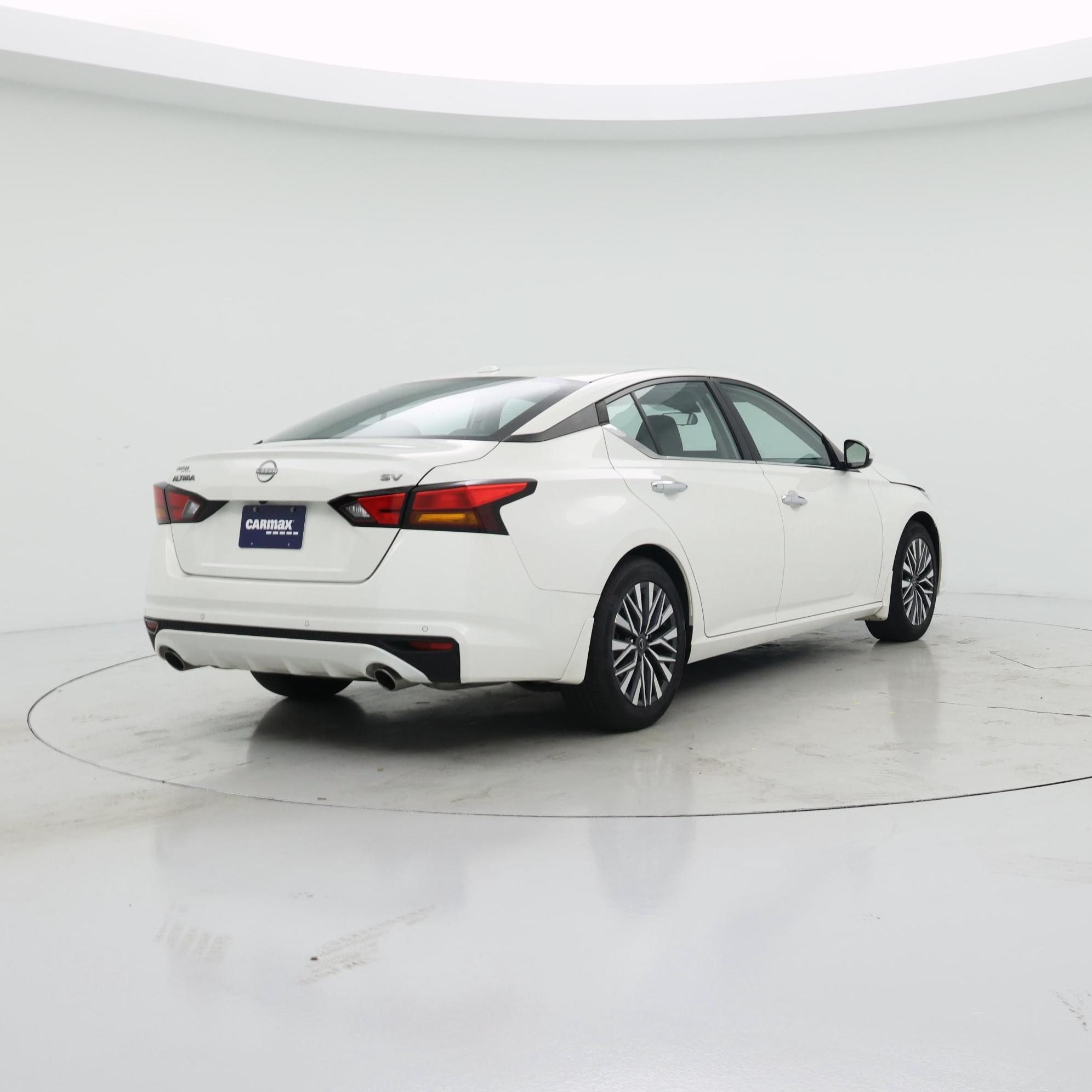 Thumbnail: 2024 Nissan Altima - 8