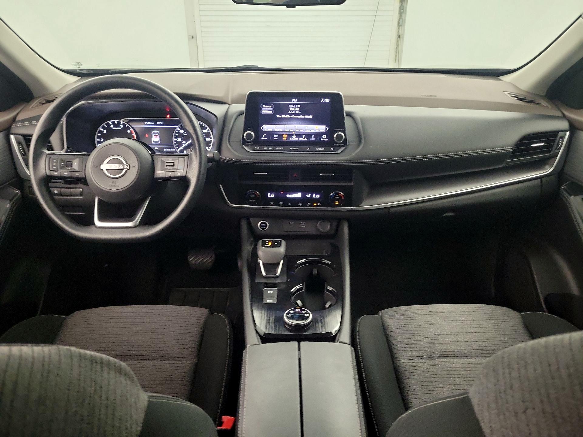 Thumbnail: 2023 Nissan Rogue - 9