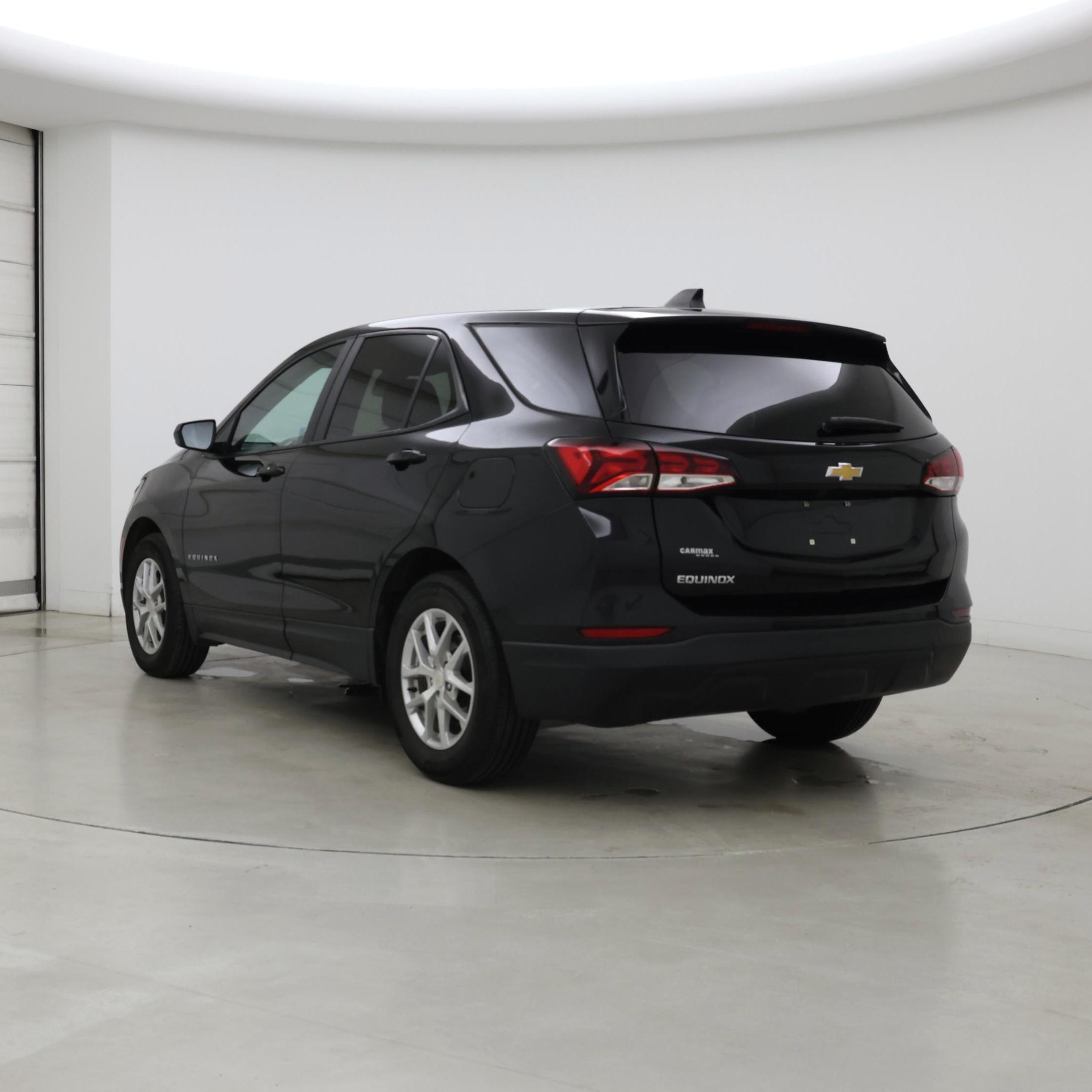 Thumbnail: 2023 Chevrolet Equinox - 2