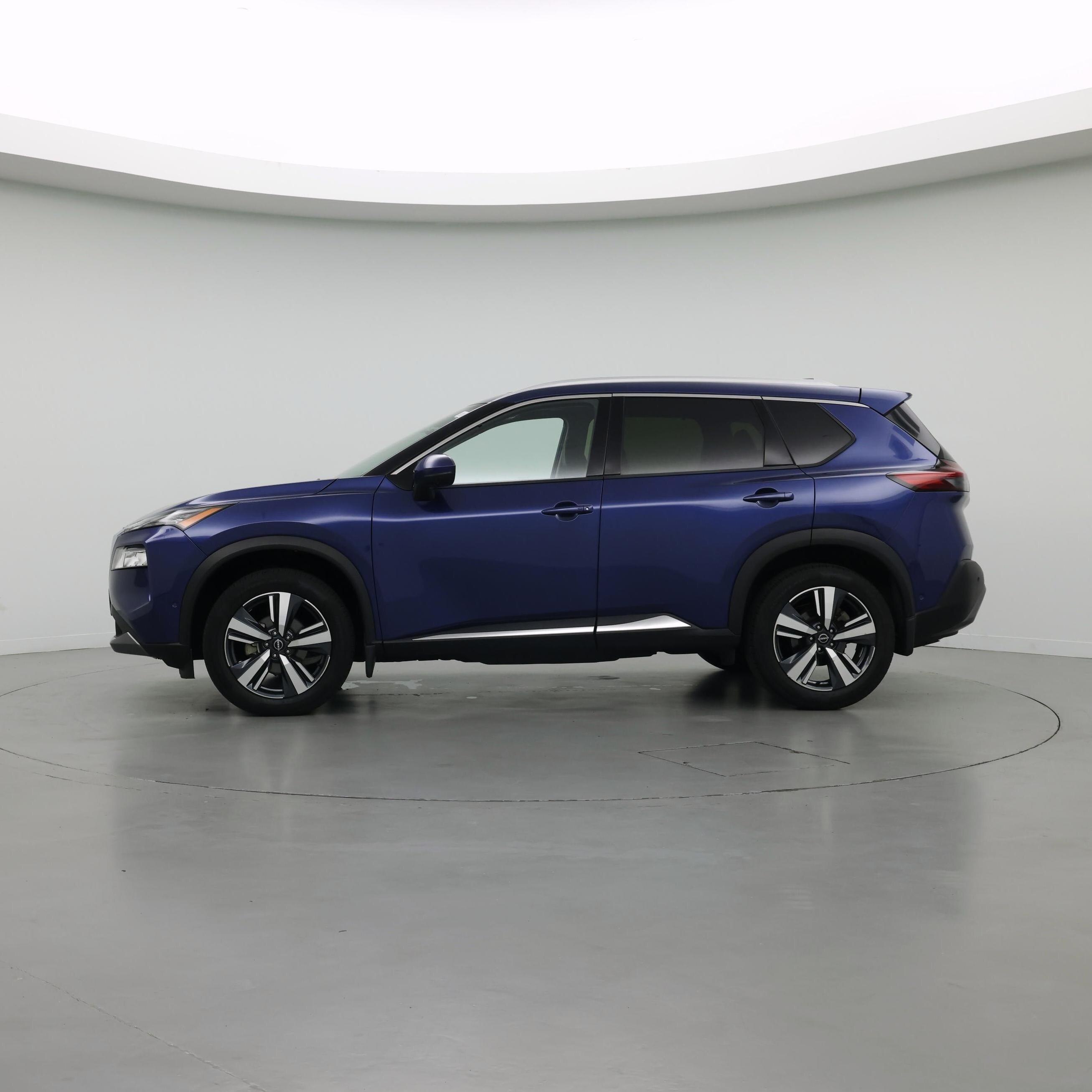 Thumbnail: 2023 Nissan Rogue - 3