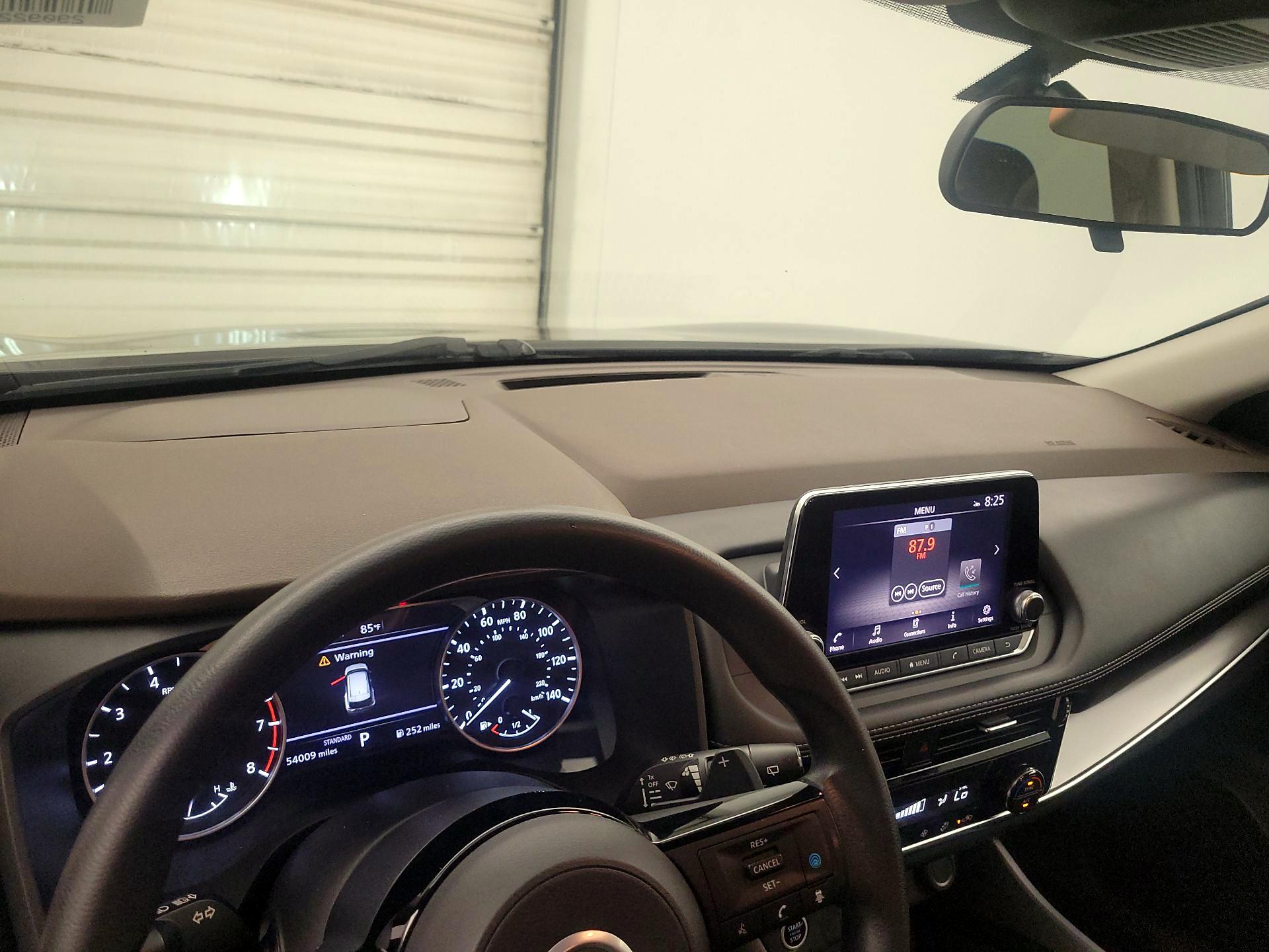 Thumbnail: 2021 Nissan Rogue - 9