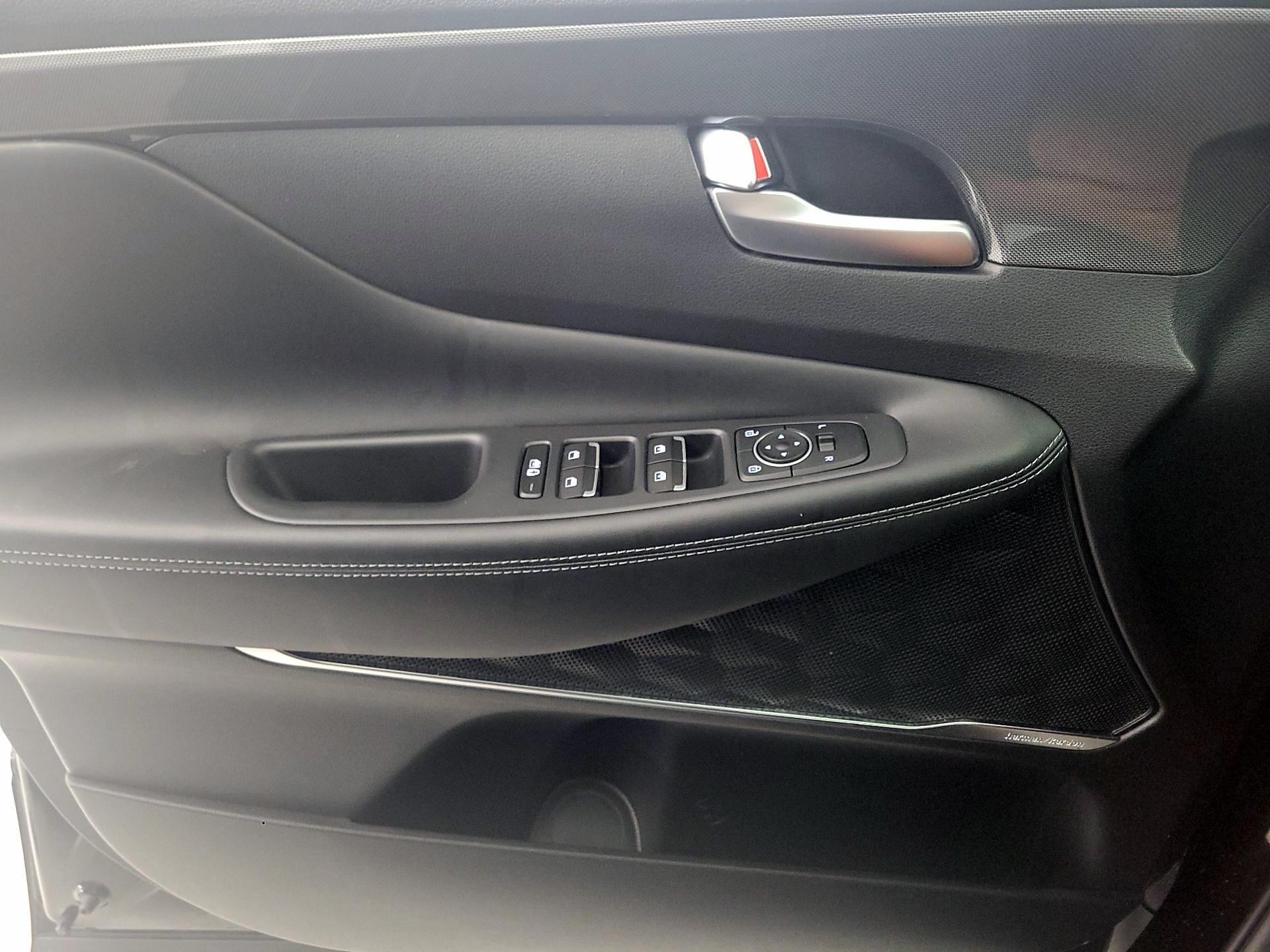 Thumbnail: 2023 Hyundai Santa Fe - 12