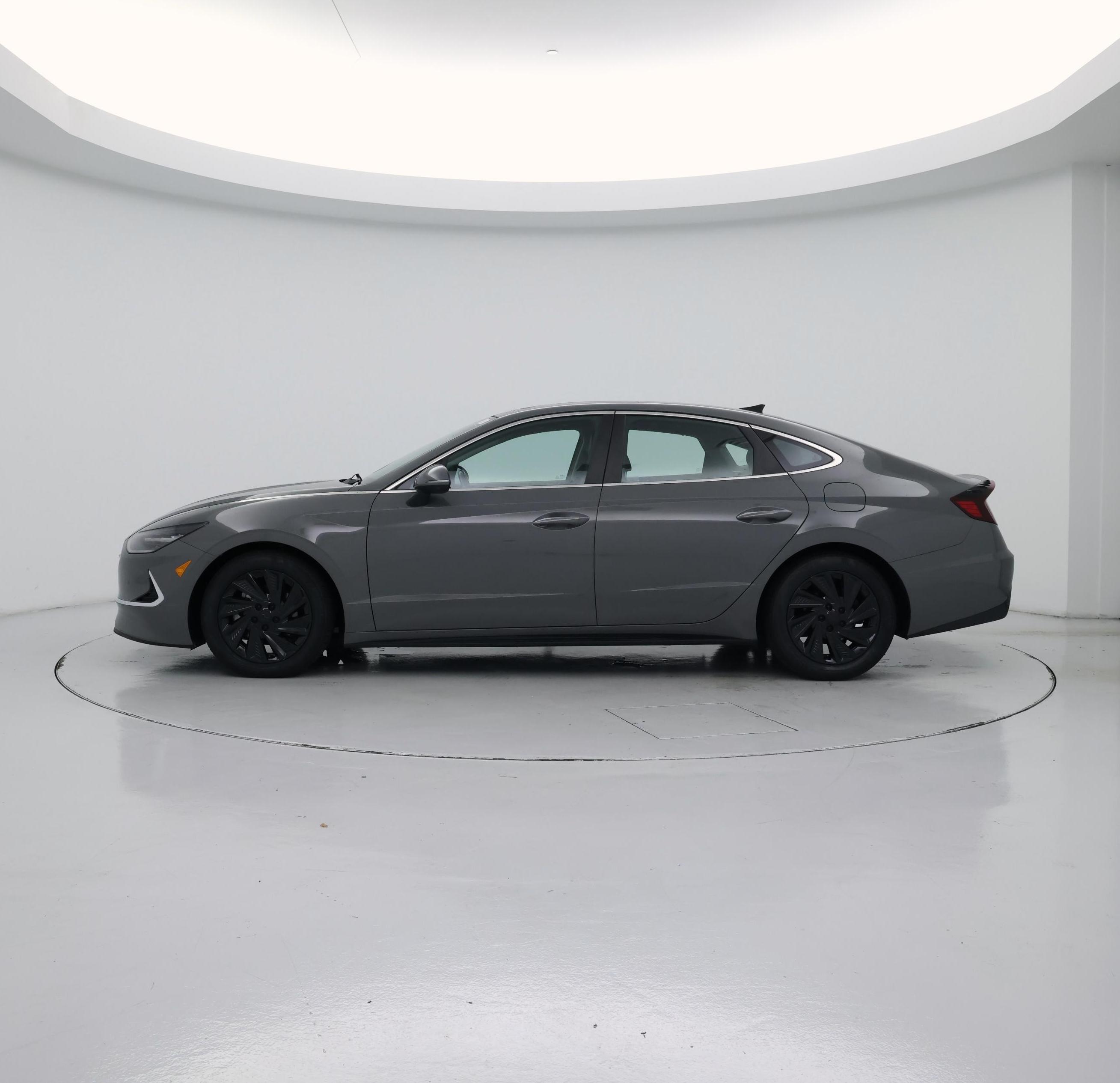 Thumbnail: 2021 Hyundai Sonata - 3