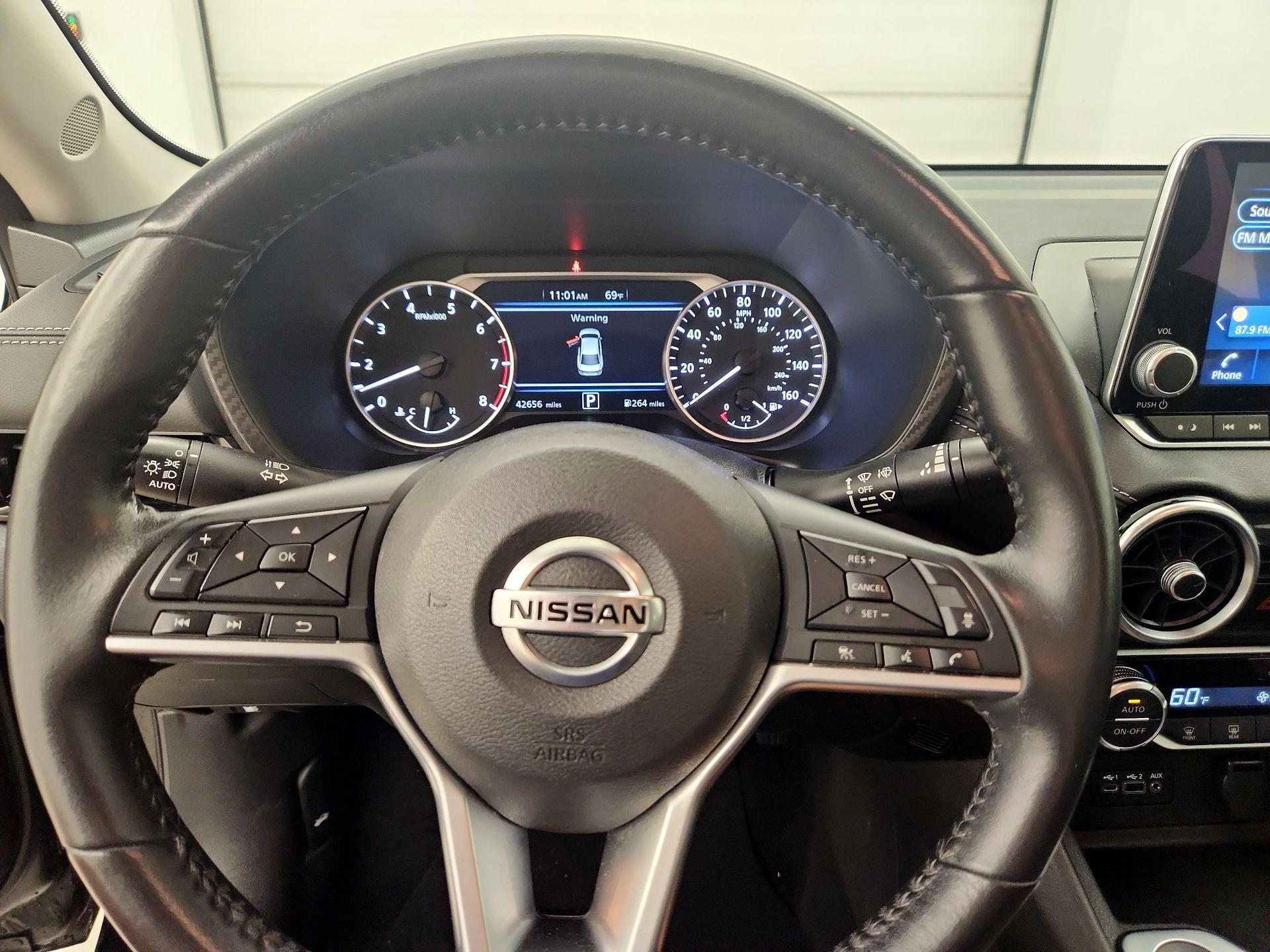 Thumbnail: 2023 Nissan Sentra - 10