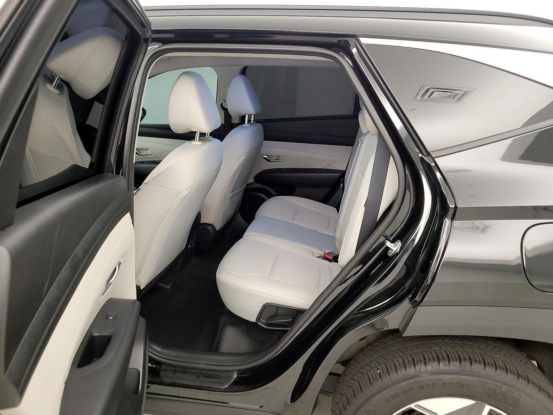 Thumbnail: 2025 Hyundai Tucson - 18