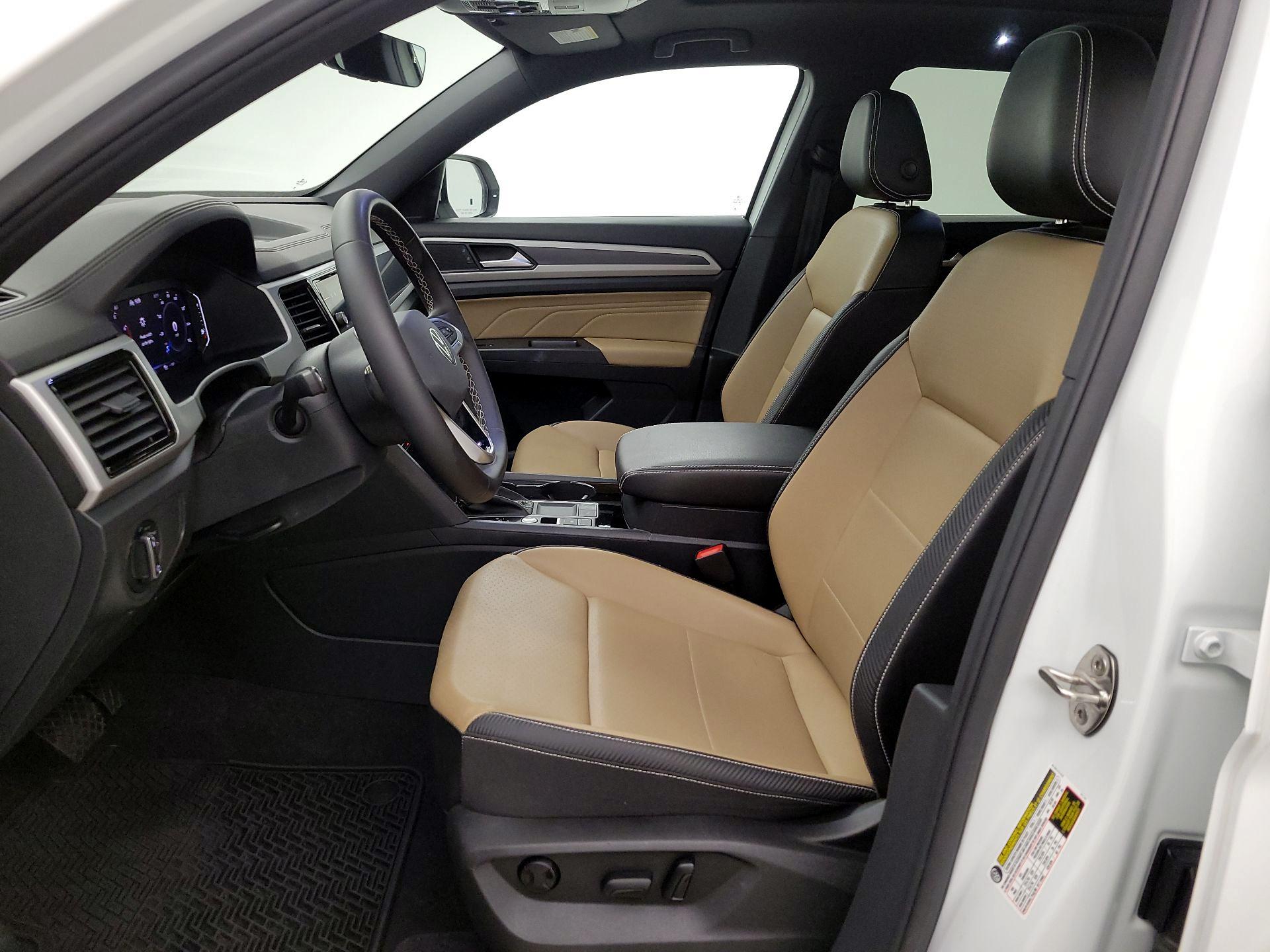 Thumbnail: 2023 Volkswagen Atlas - 11