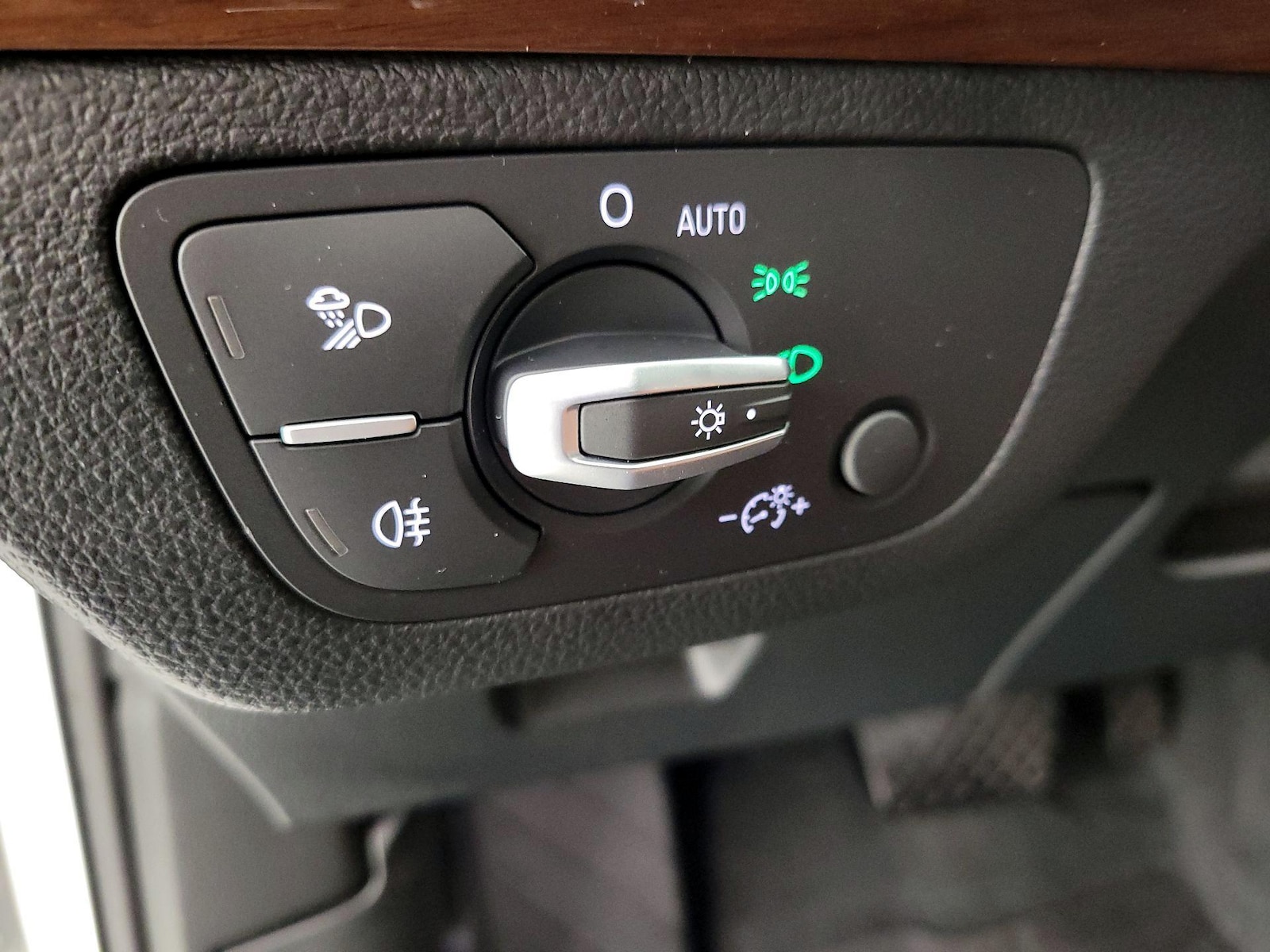 2023 Audi Q5 Premium Plus - Photo 14