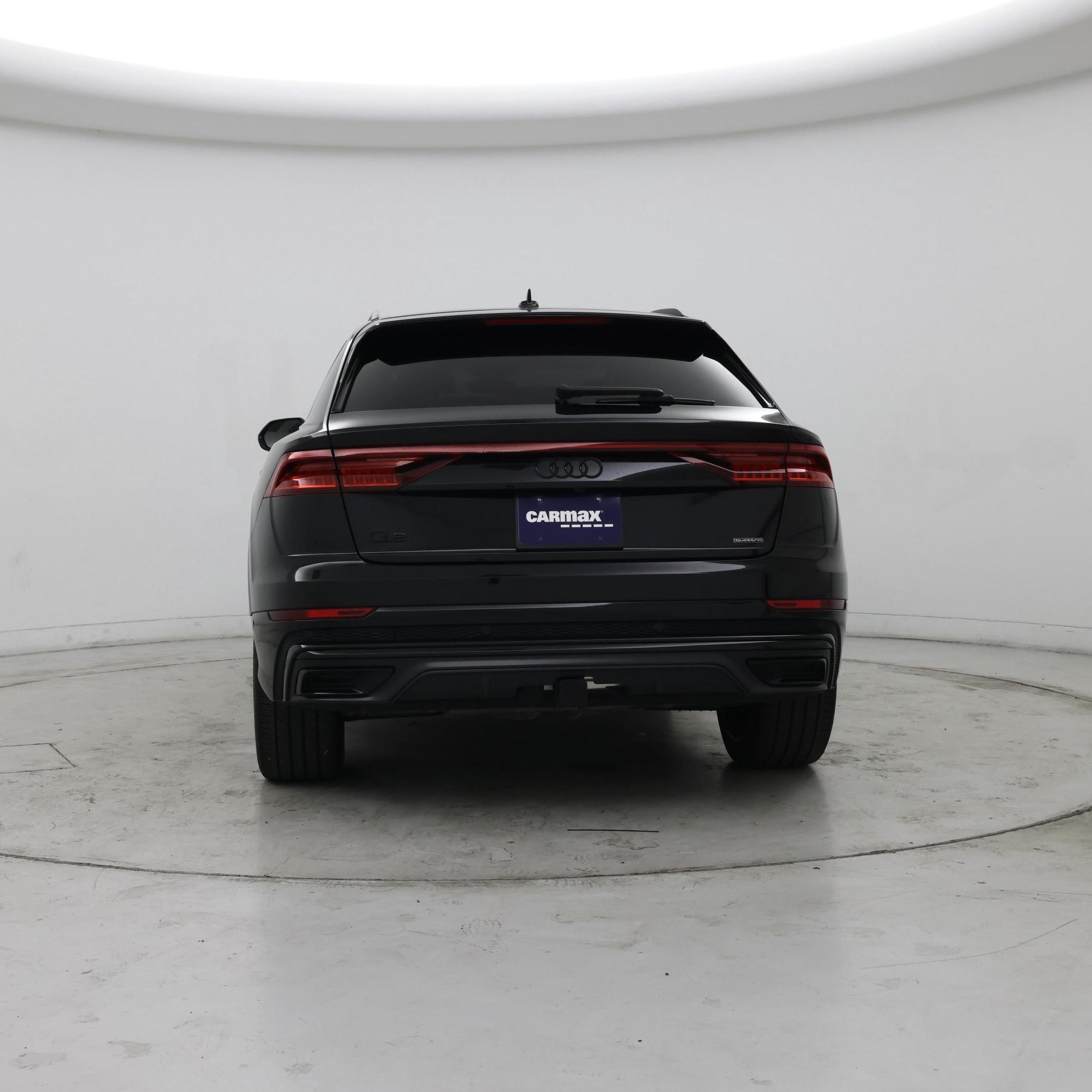 Thumbnail: 2023 Audi Q8 - 6