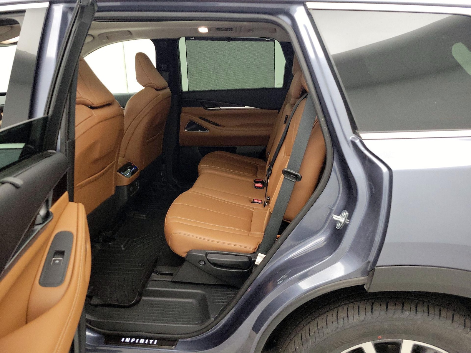 Rear Air Conditioning