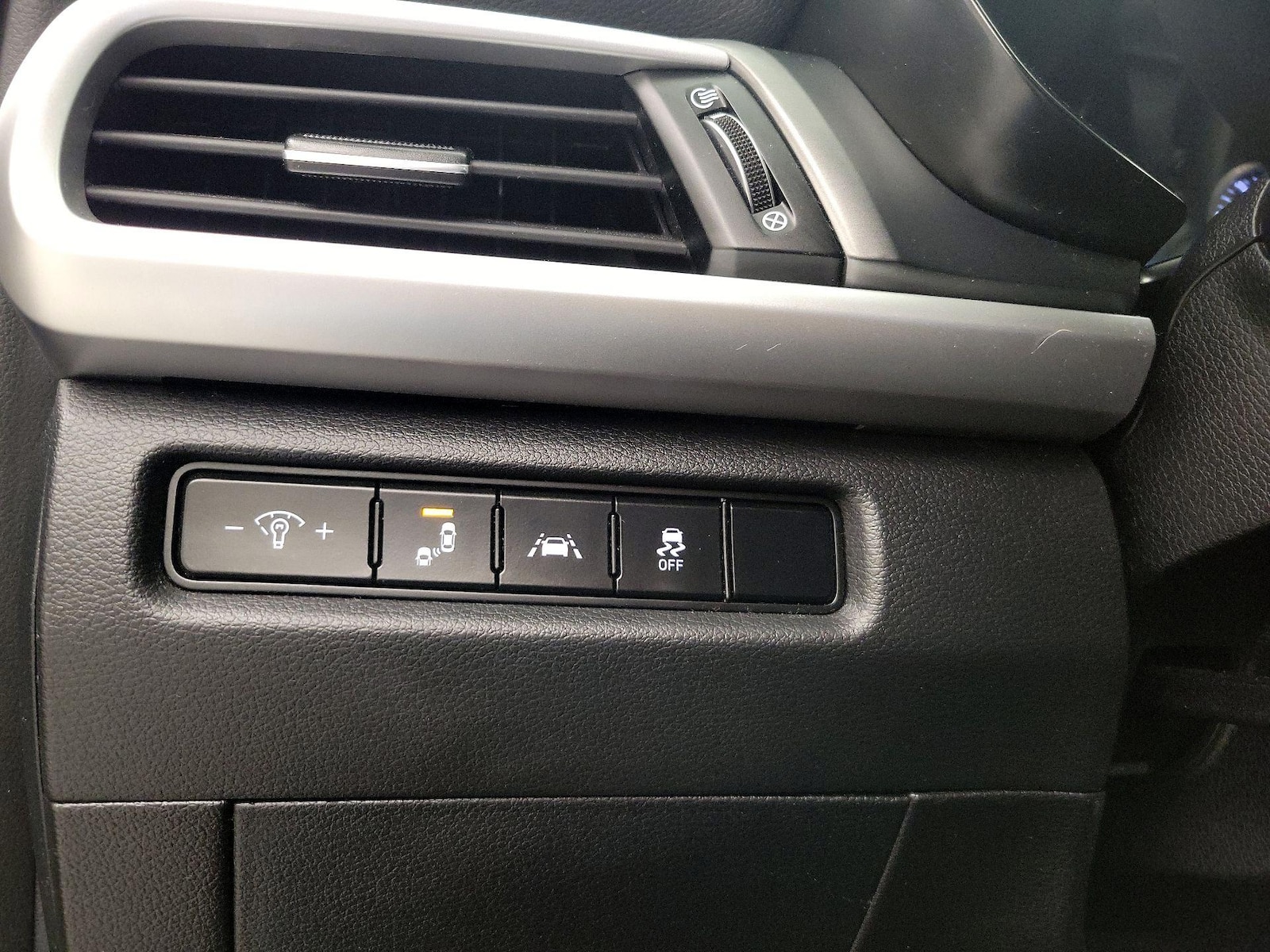 2020 Kia Telluride S - Photo 14