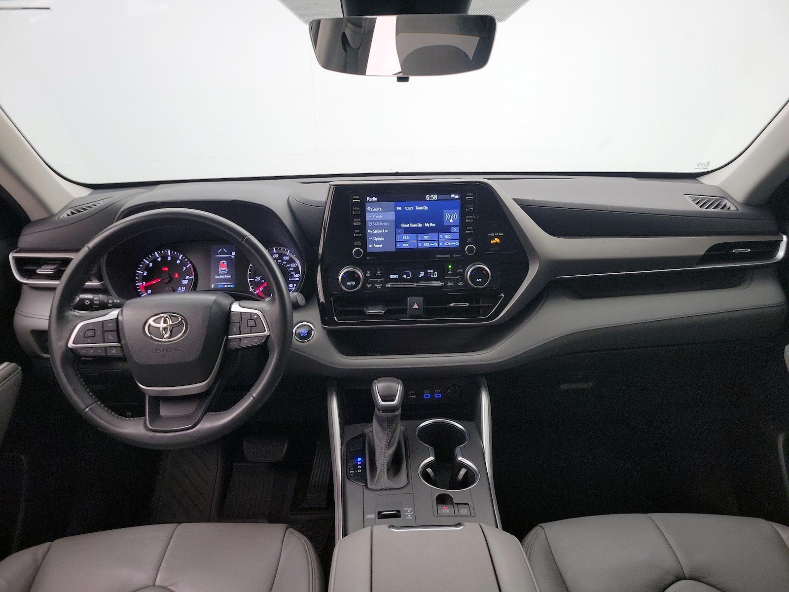 Apple CarPlay® & Android Auto™