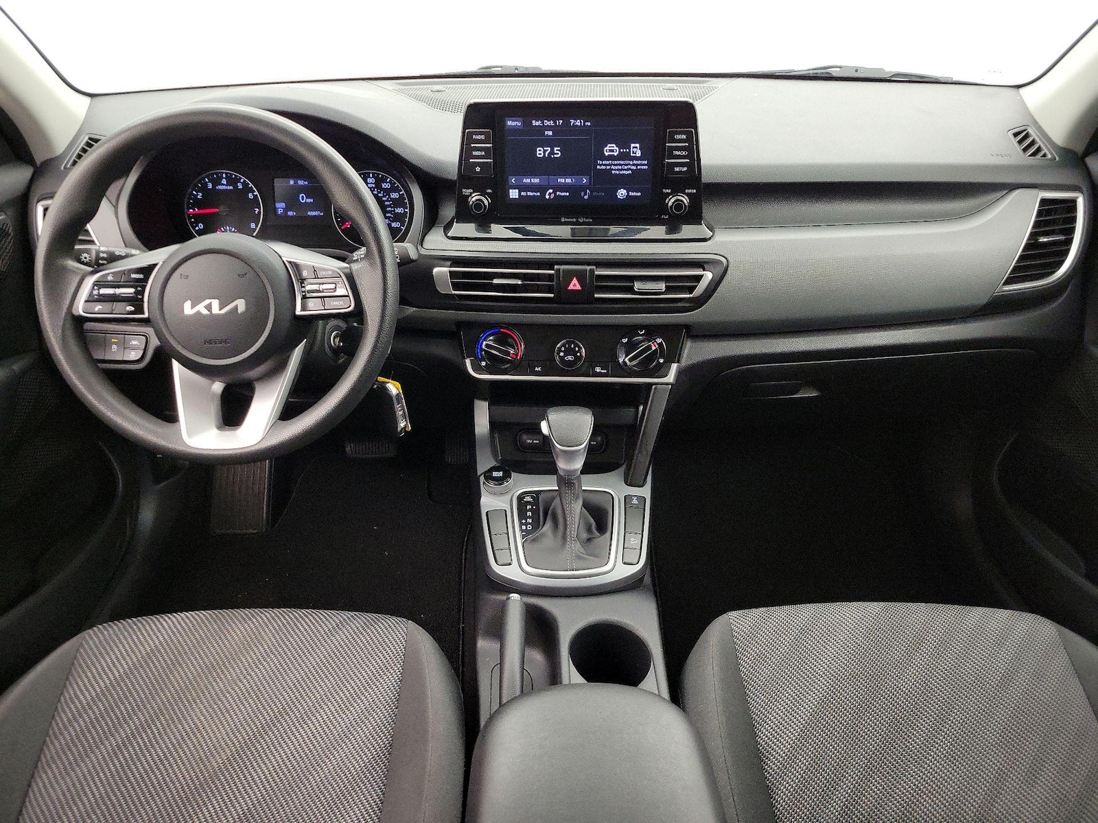 Apple CarPlay® & Android Auto™