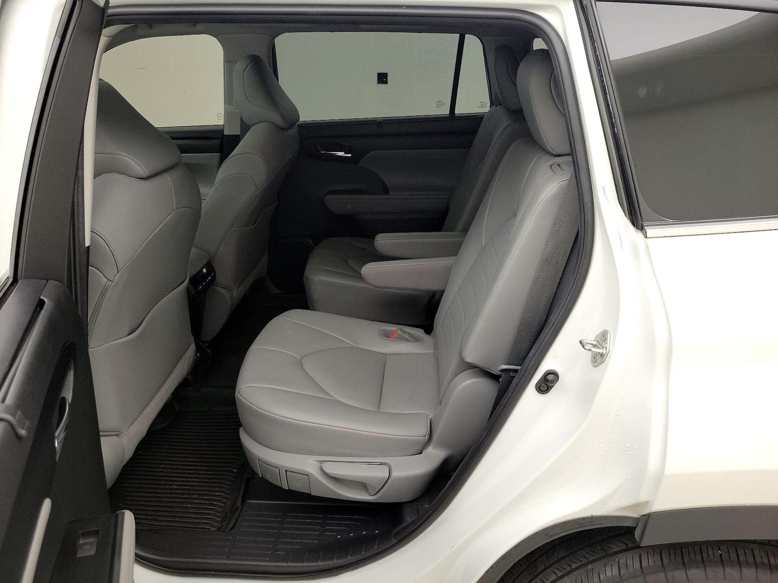 Rear Air Conditioning