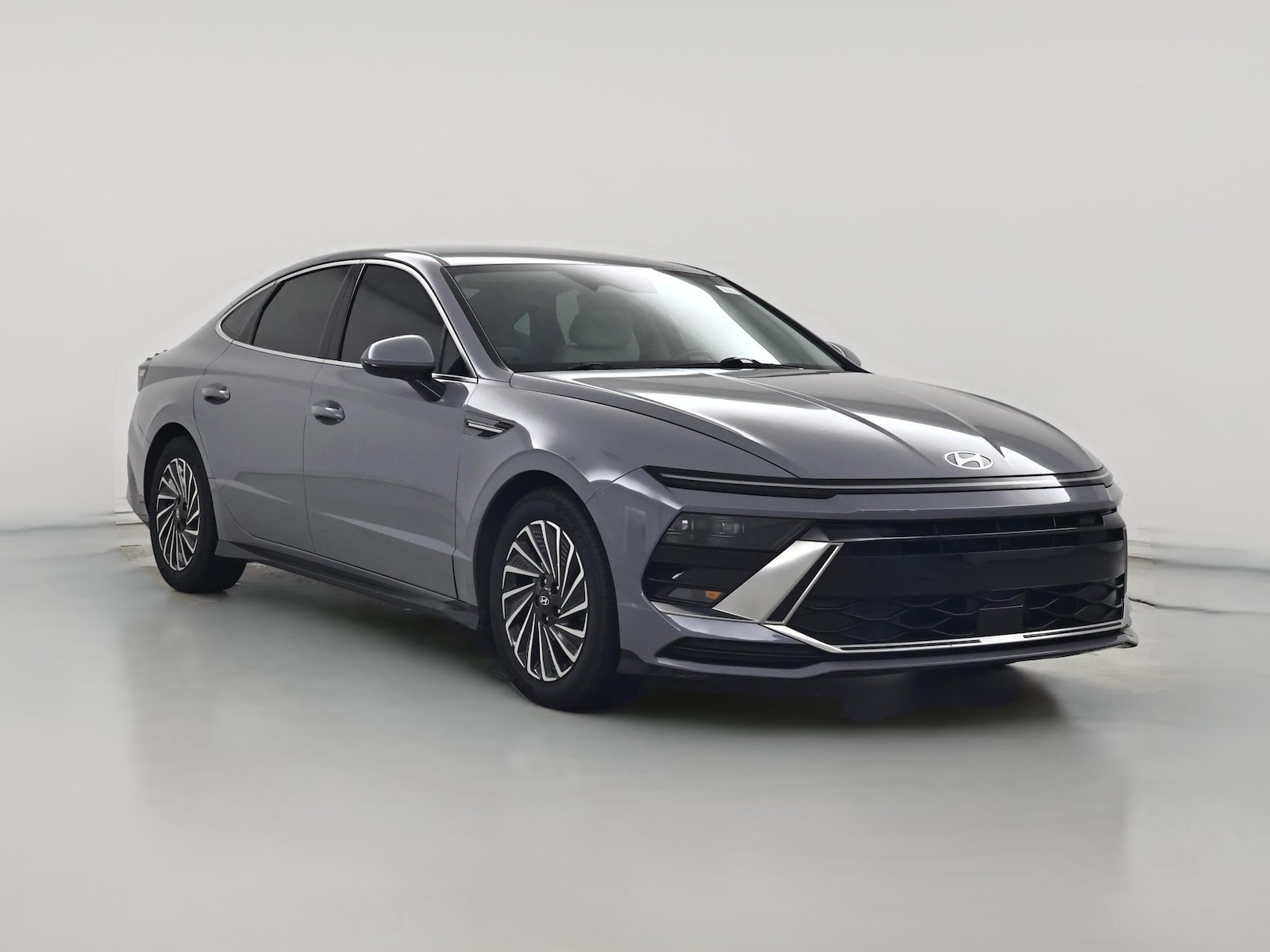 2025 Hyundai Sonata Hybrid