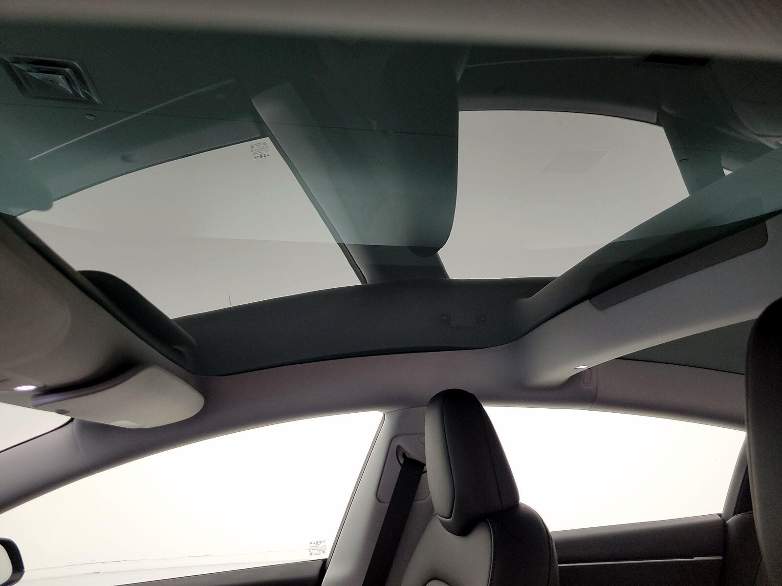 Skylight(s) & Overhead Airbags