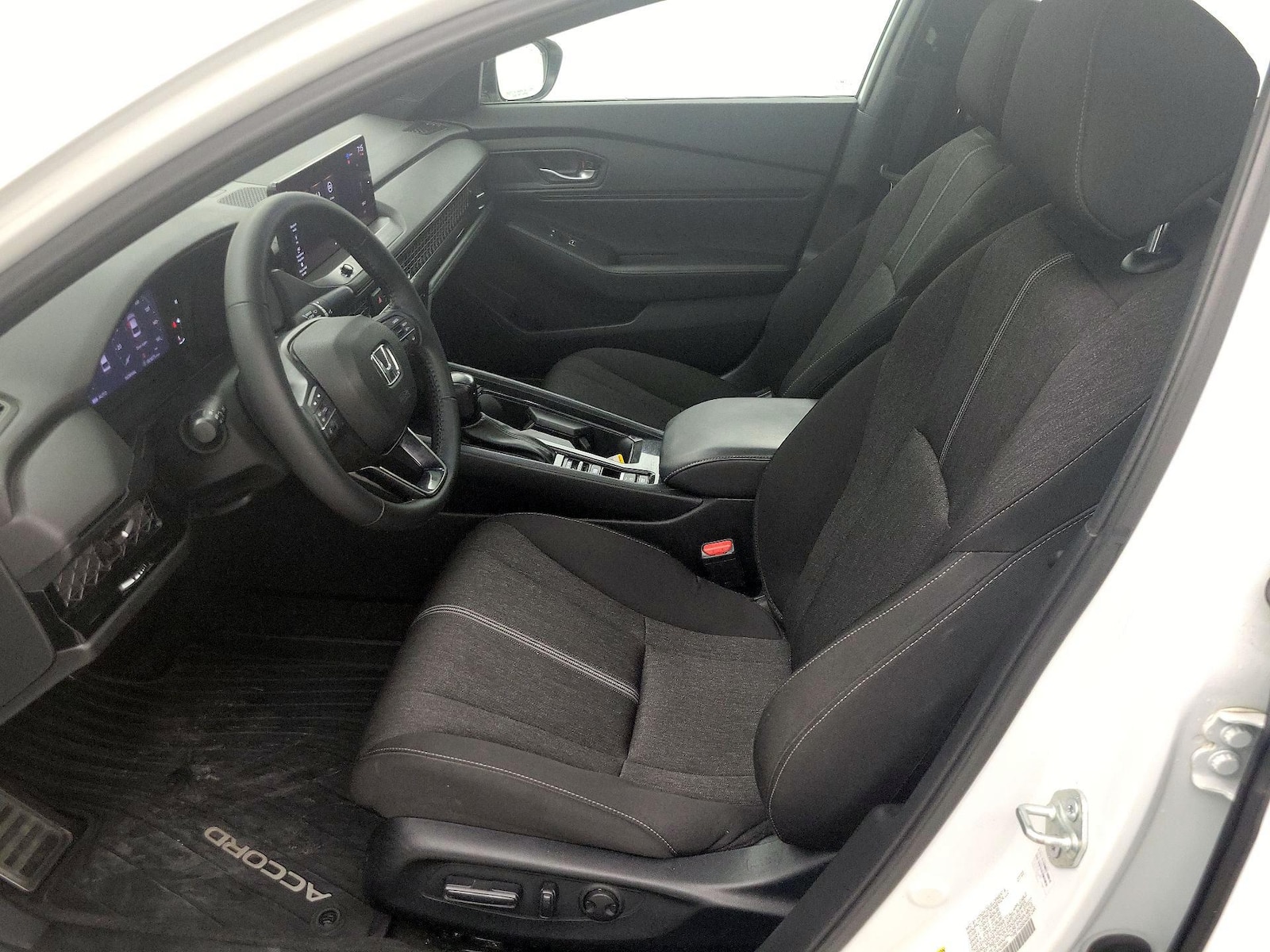 Power Seat(s) & Side Airbags