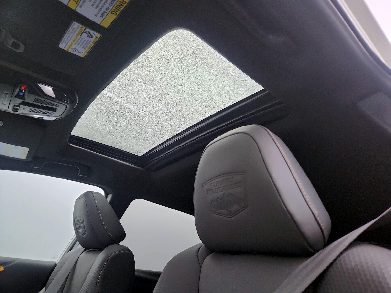 Sunroof(s) & Overhead Airbags