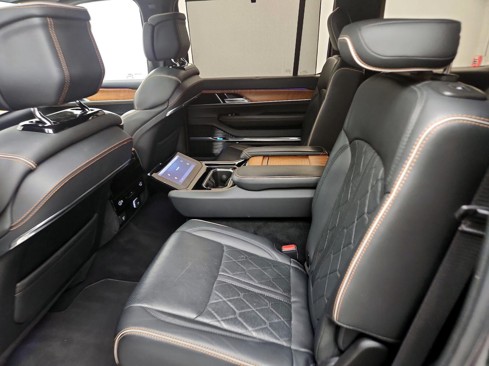 Rear Air Conditioning