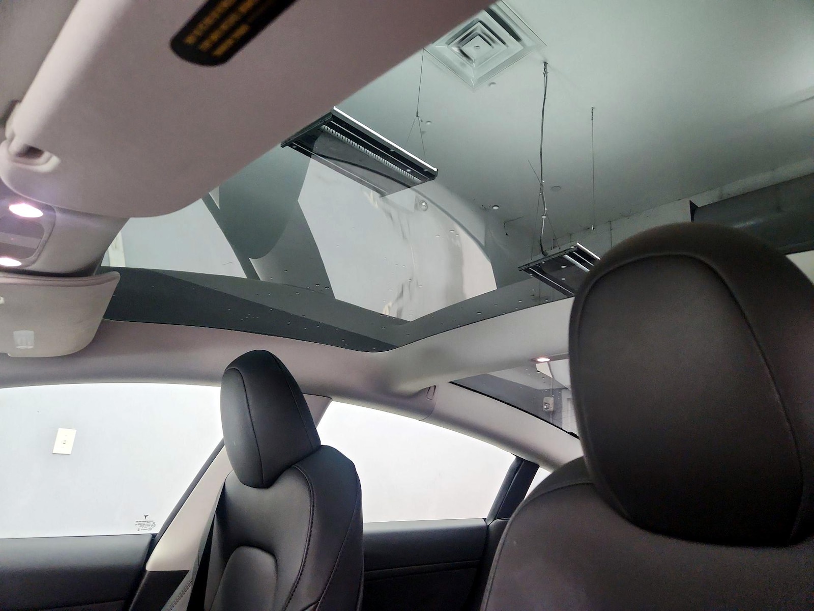 Skylight(s) & Overhead Airbags