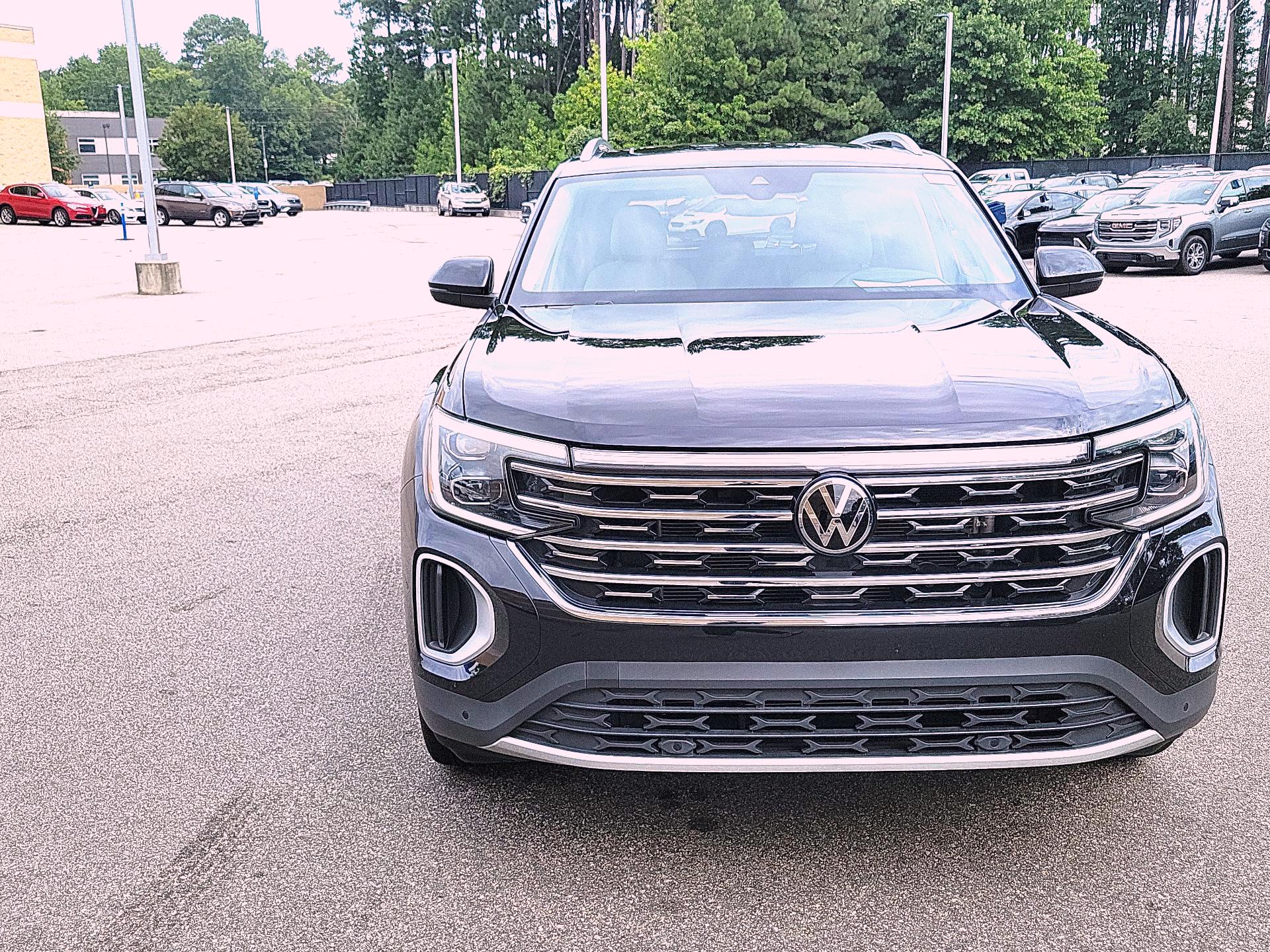 Thumbnail: 2024 Volkswagen Atlas - 2