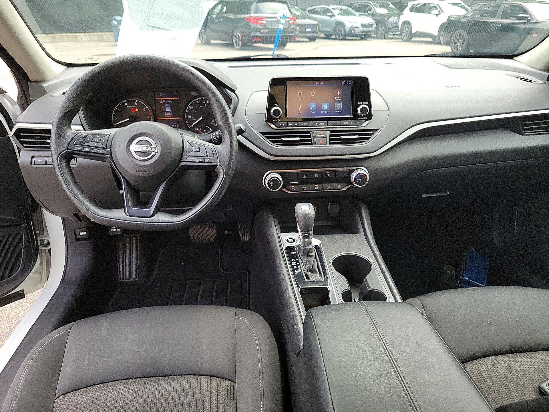 Thumbnail: 2024 Nissan Altima - 8