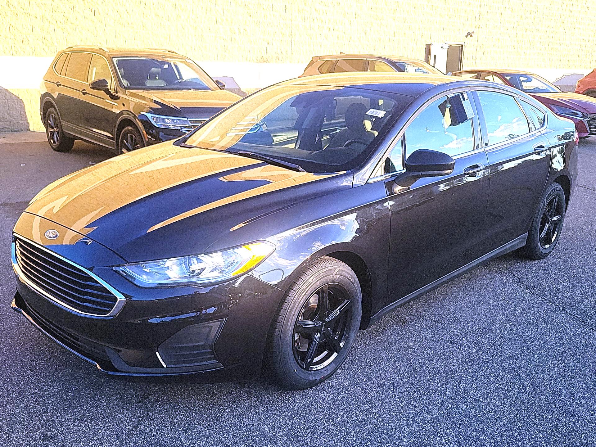 Thumbnail: 2020 Ford Fusion - 3