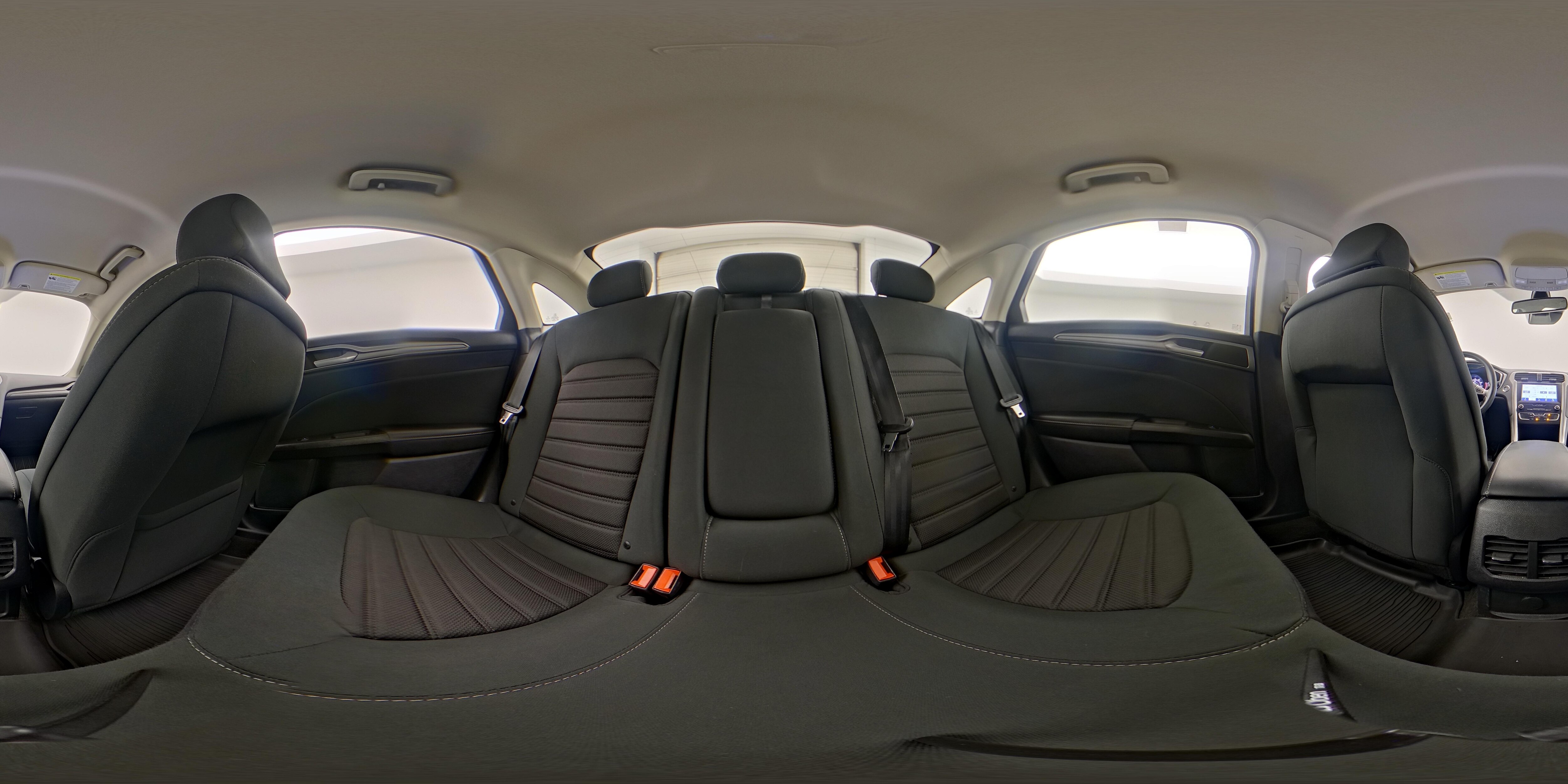 2020 Ford Fusion SE - Photo 23