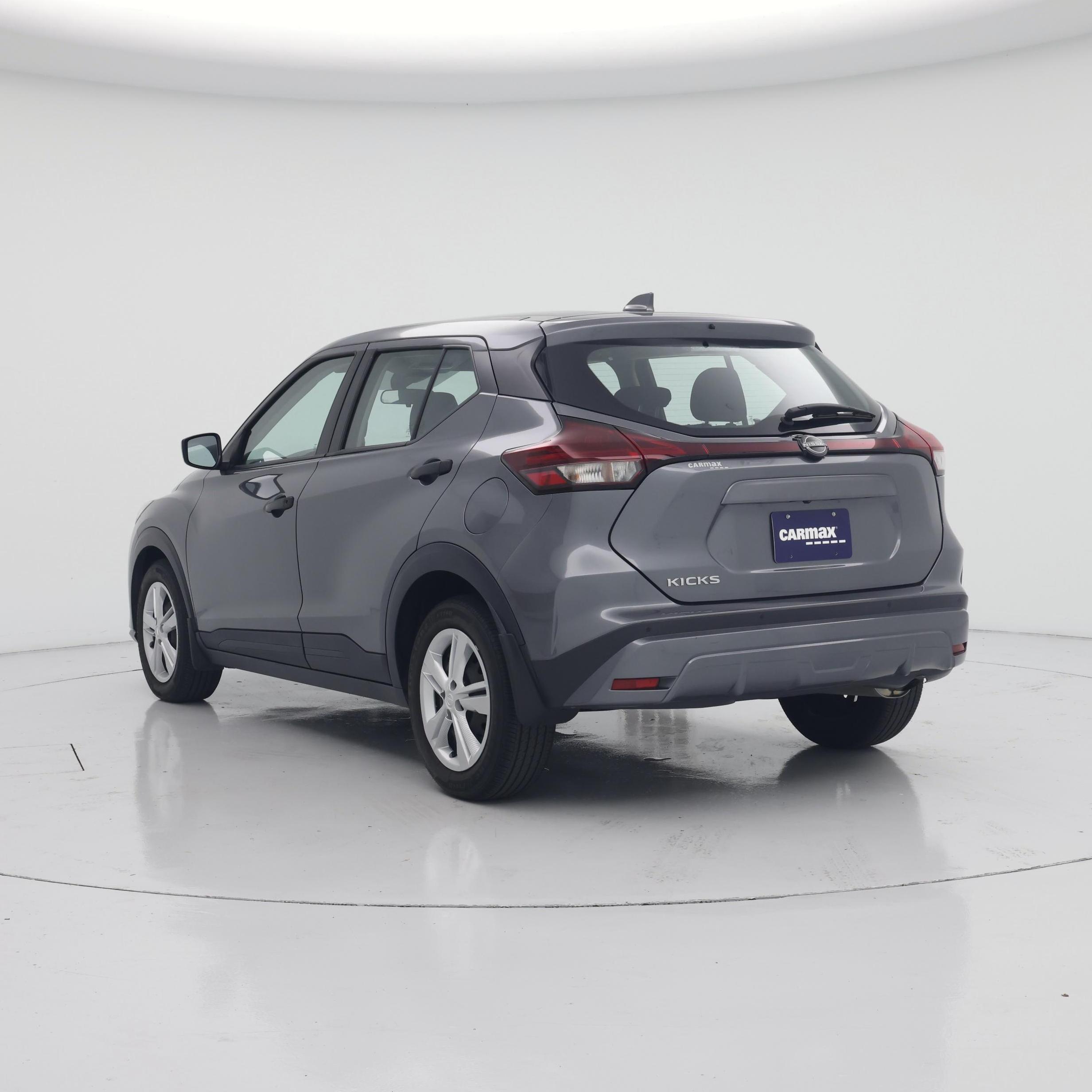Thumbnail: 2023 Nissan Kicks - 2