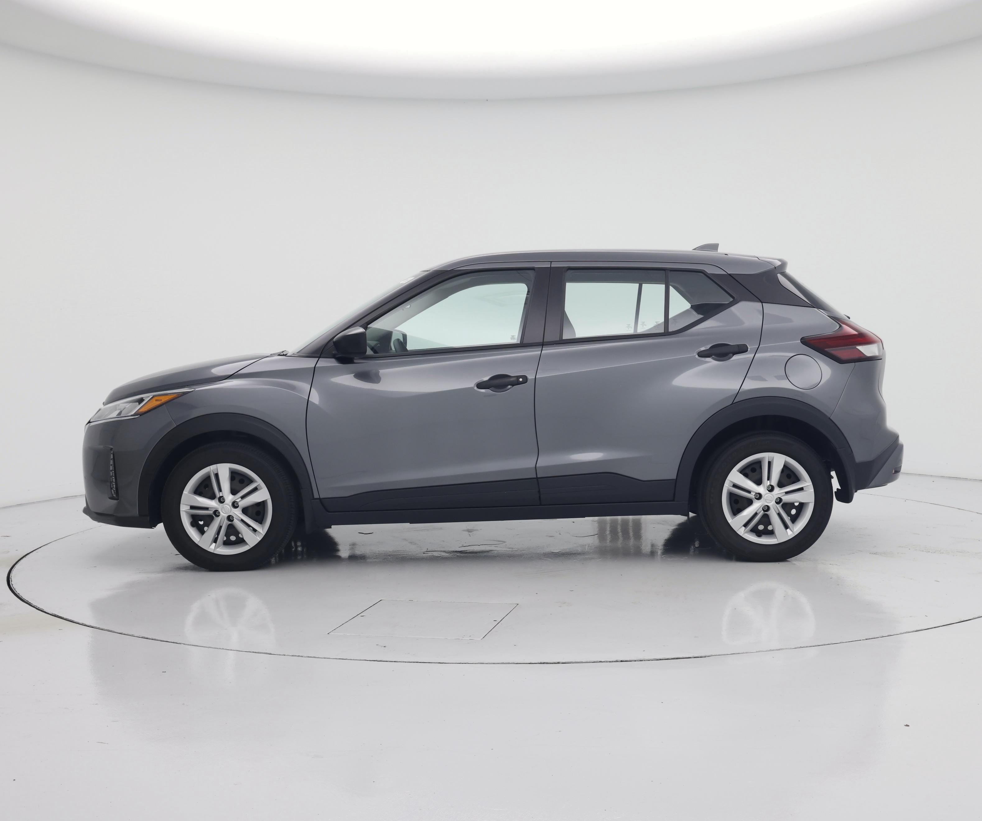 Thumbnail: 2023 Nissan Kicks - 3