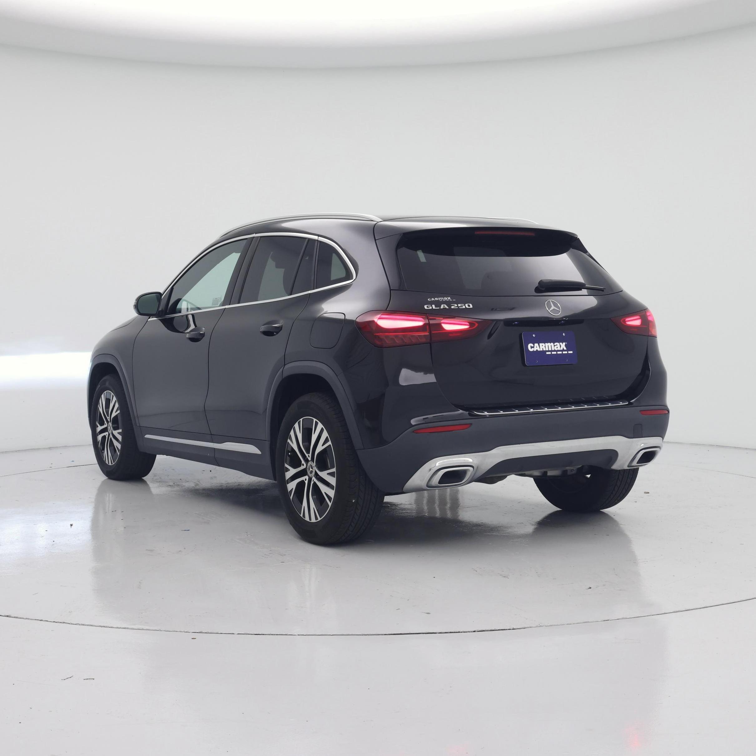 Thumbnail: 2025 Mercedes-Benz GLA - 2