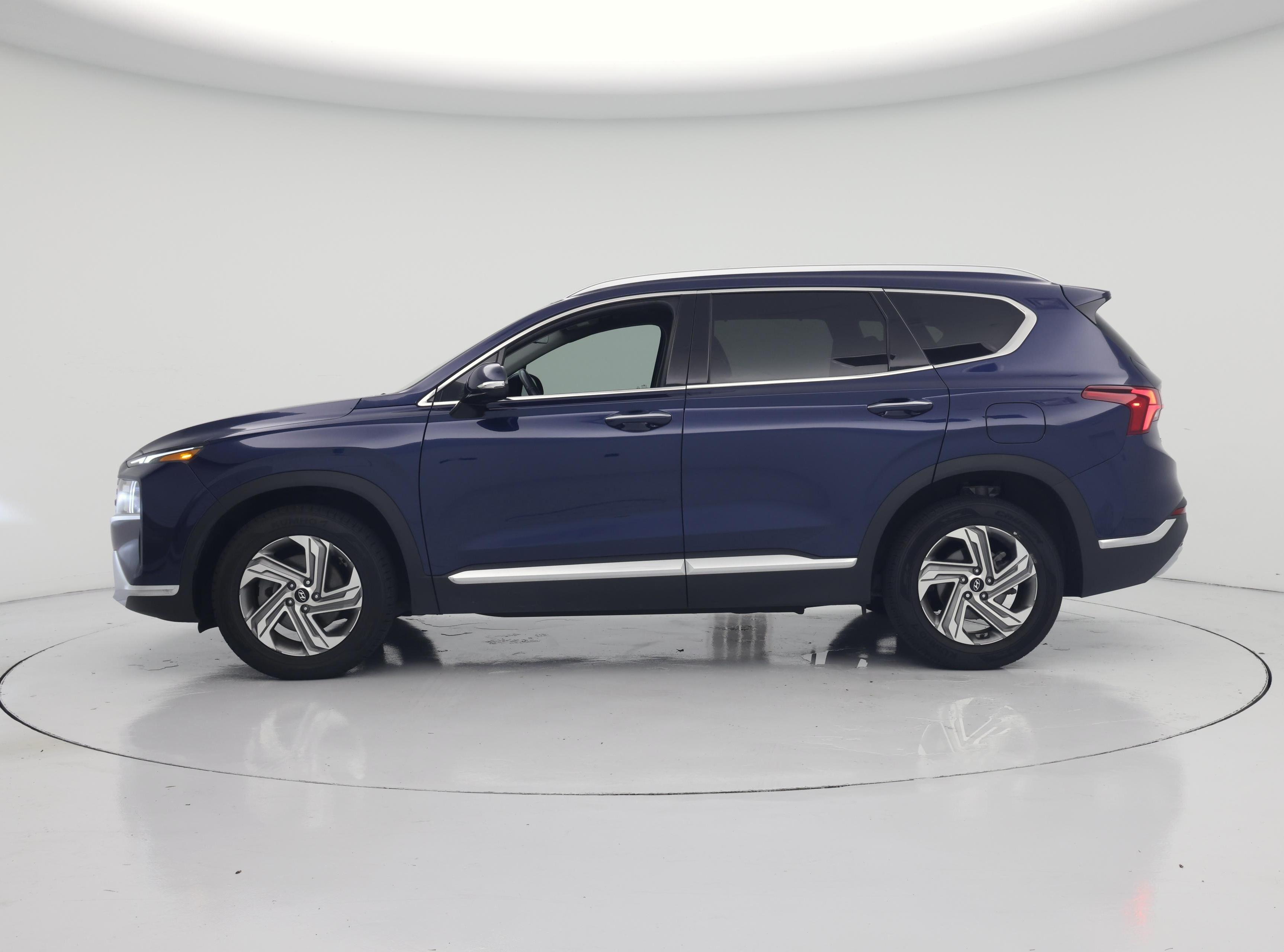 Thumbnail: 2021 Hyundai Santa Fe - 3