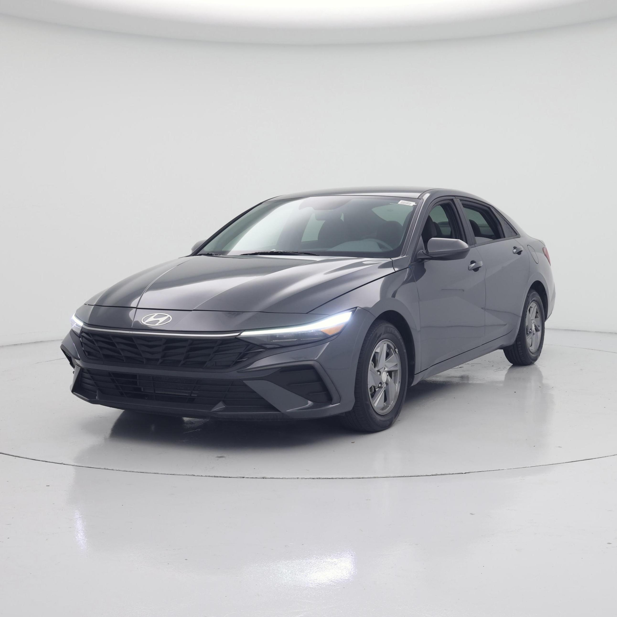 Thumbnail: 2024 Hyundai Elantra - 4