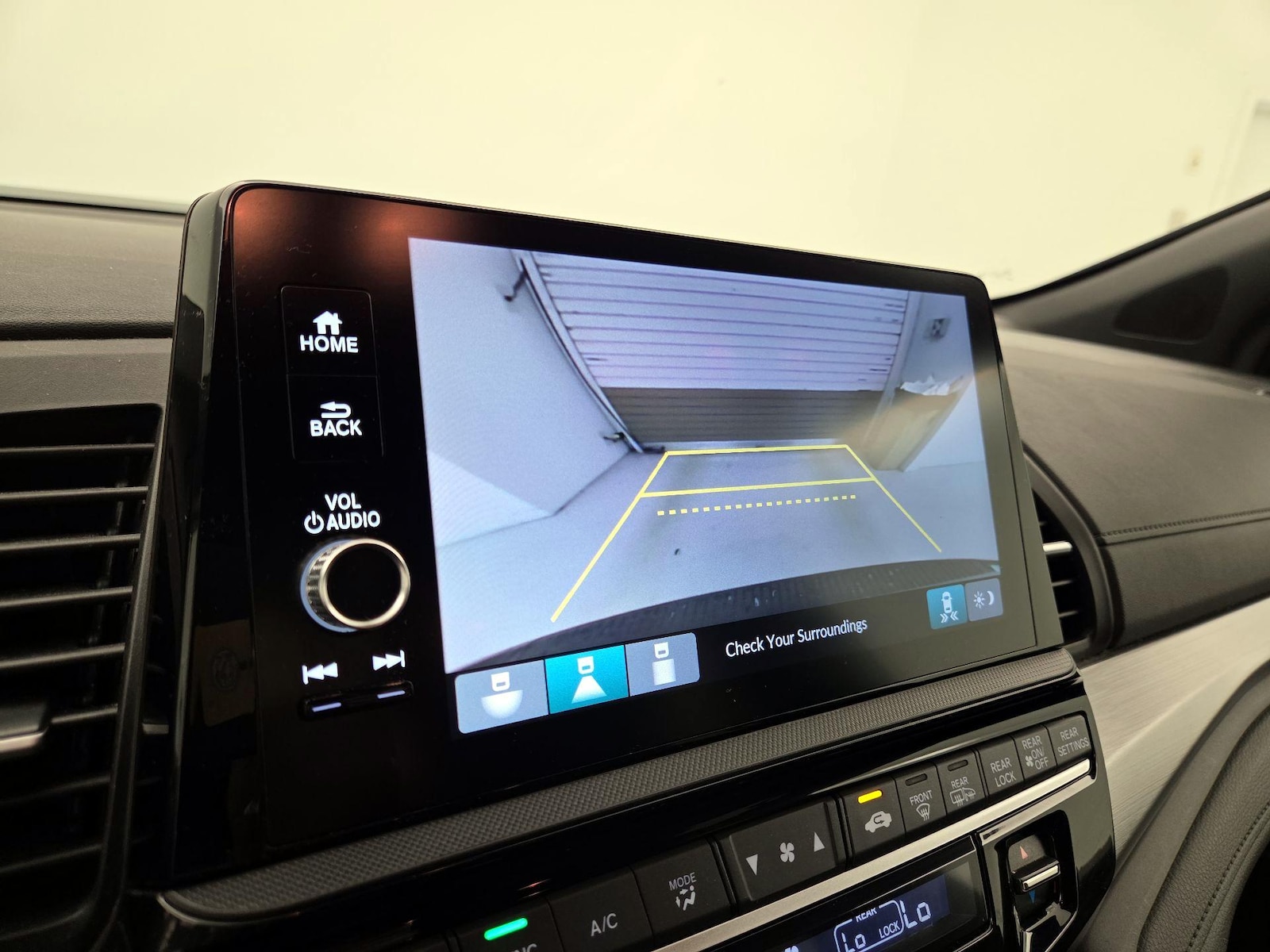 2025 Honda Odyssey Sport L - Photo 15
