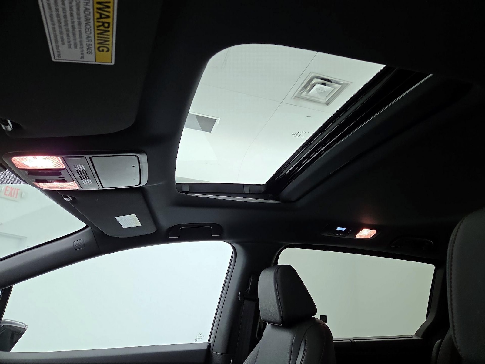 2025 Honda Odyssey Sport L - Photo 20
