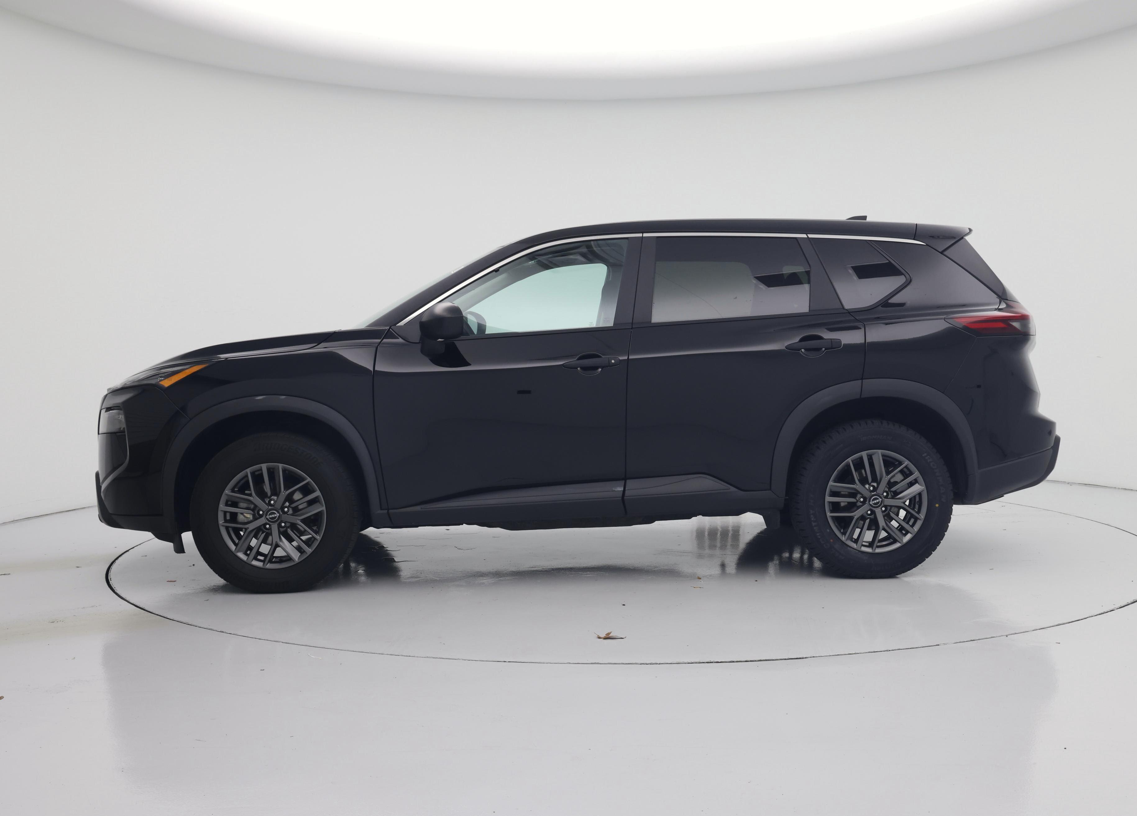 Thumbnail: 2024 Nissan Rogue - 3
