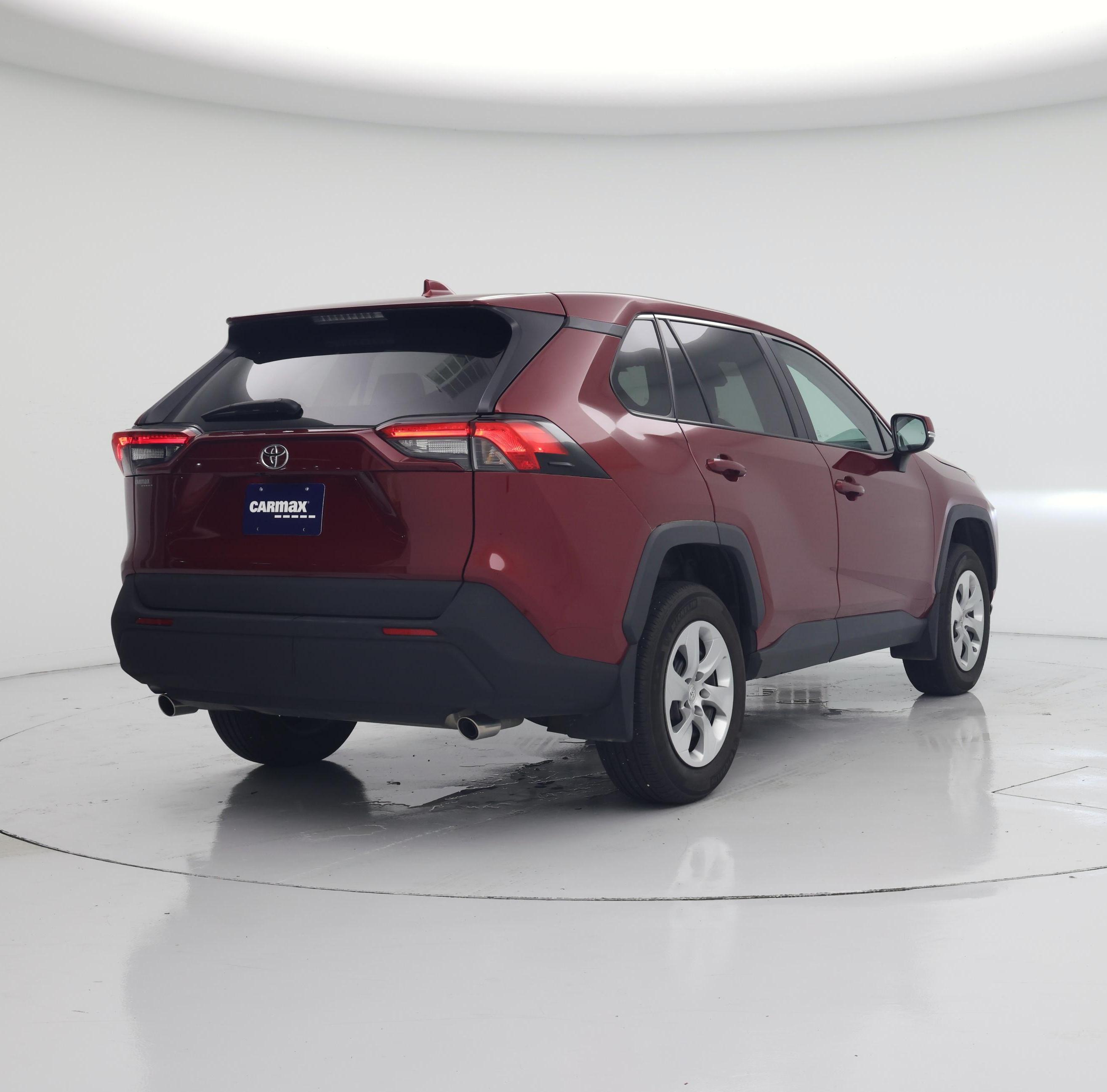 Thumbnail: 2022 Toyota RAV4 - 8