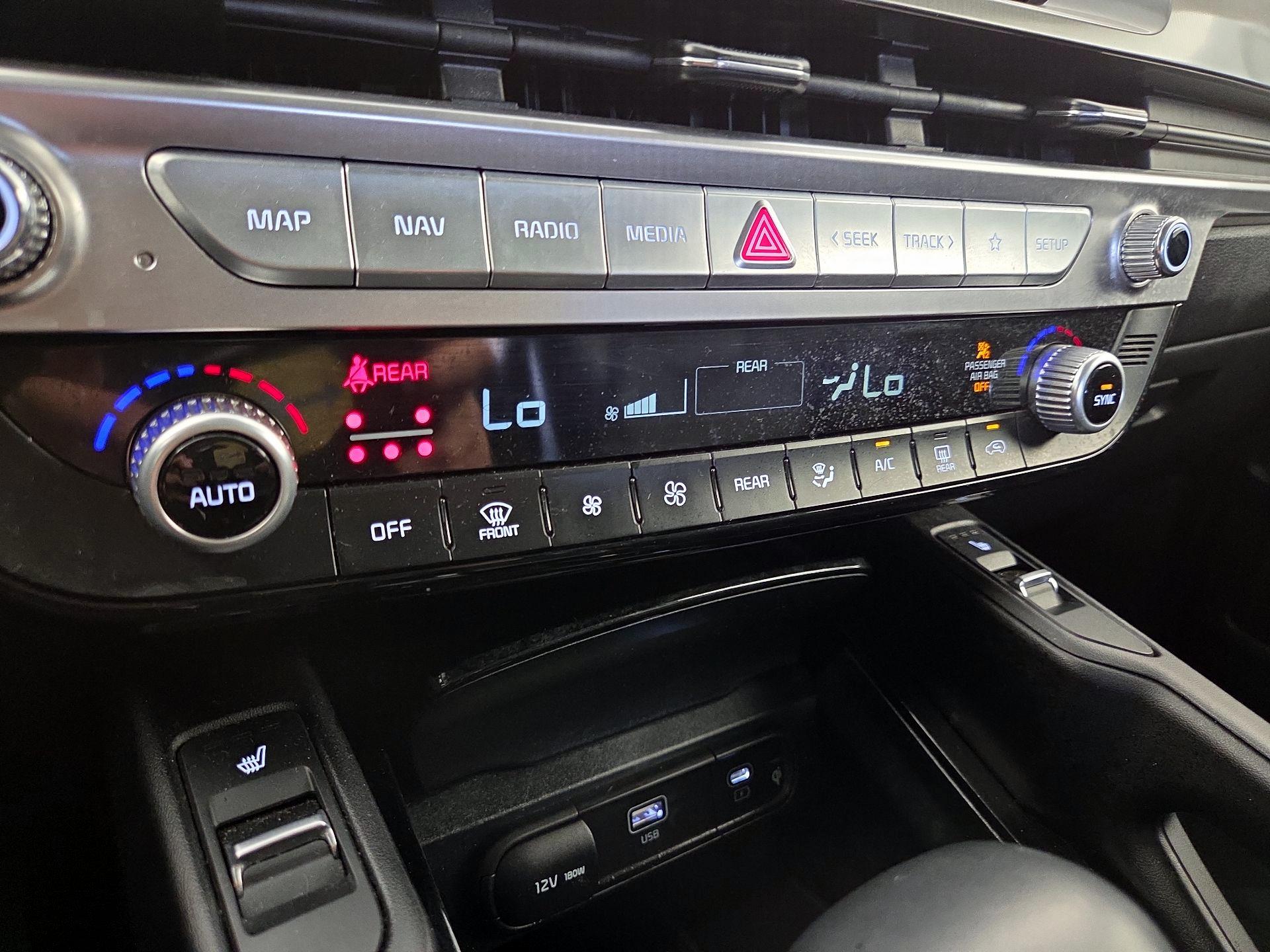 Thumbnail: 2025 Kia Telluride - 16