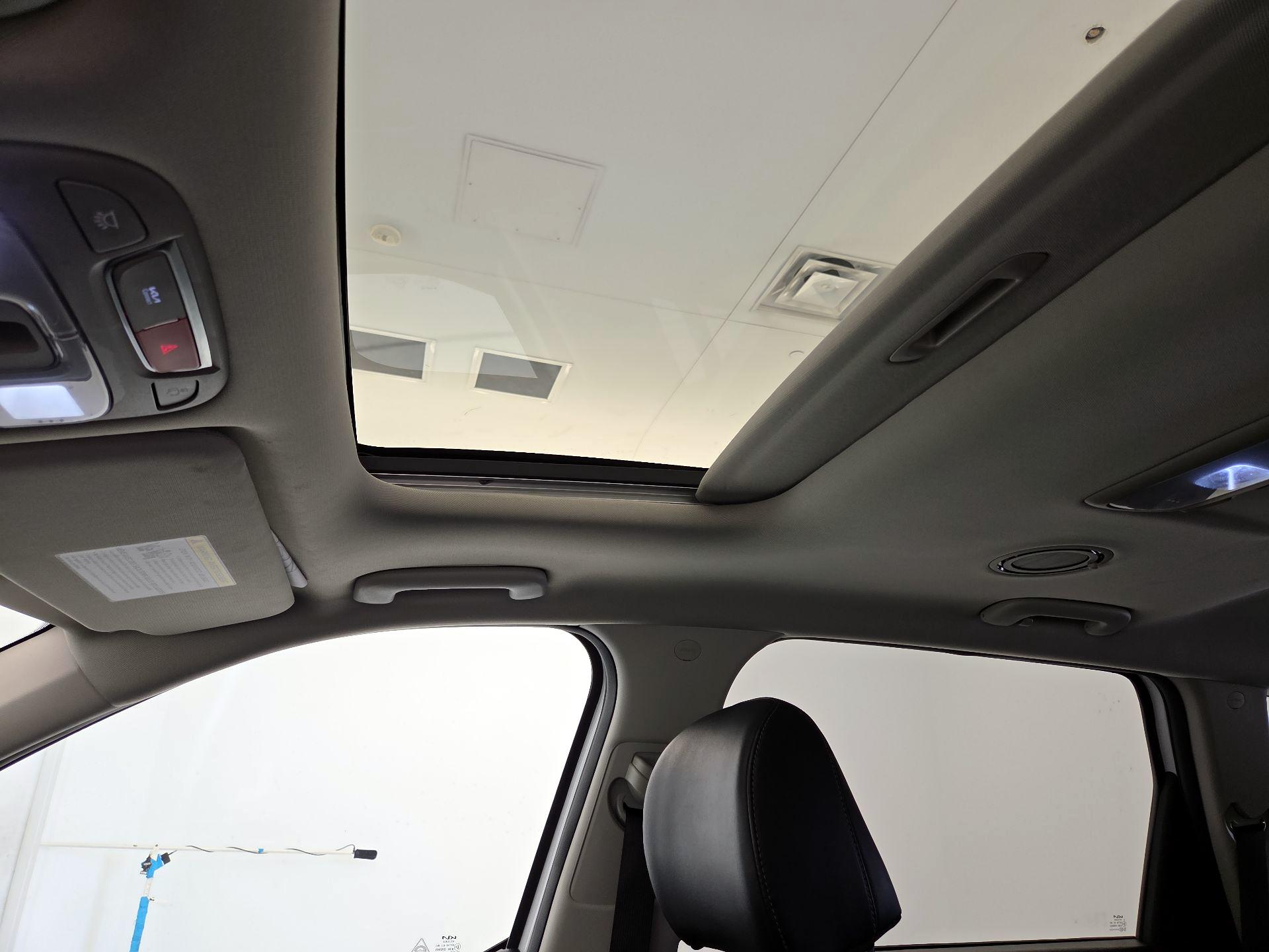 Thumbnail: 2025 Kia Telluride - 19