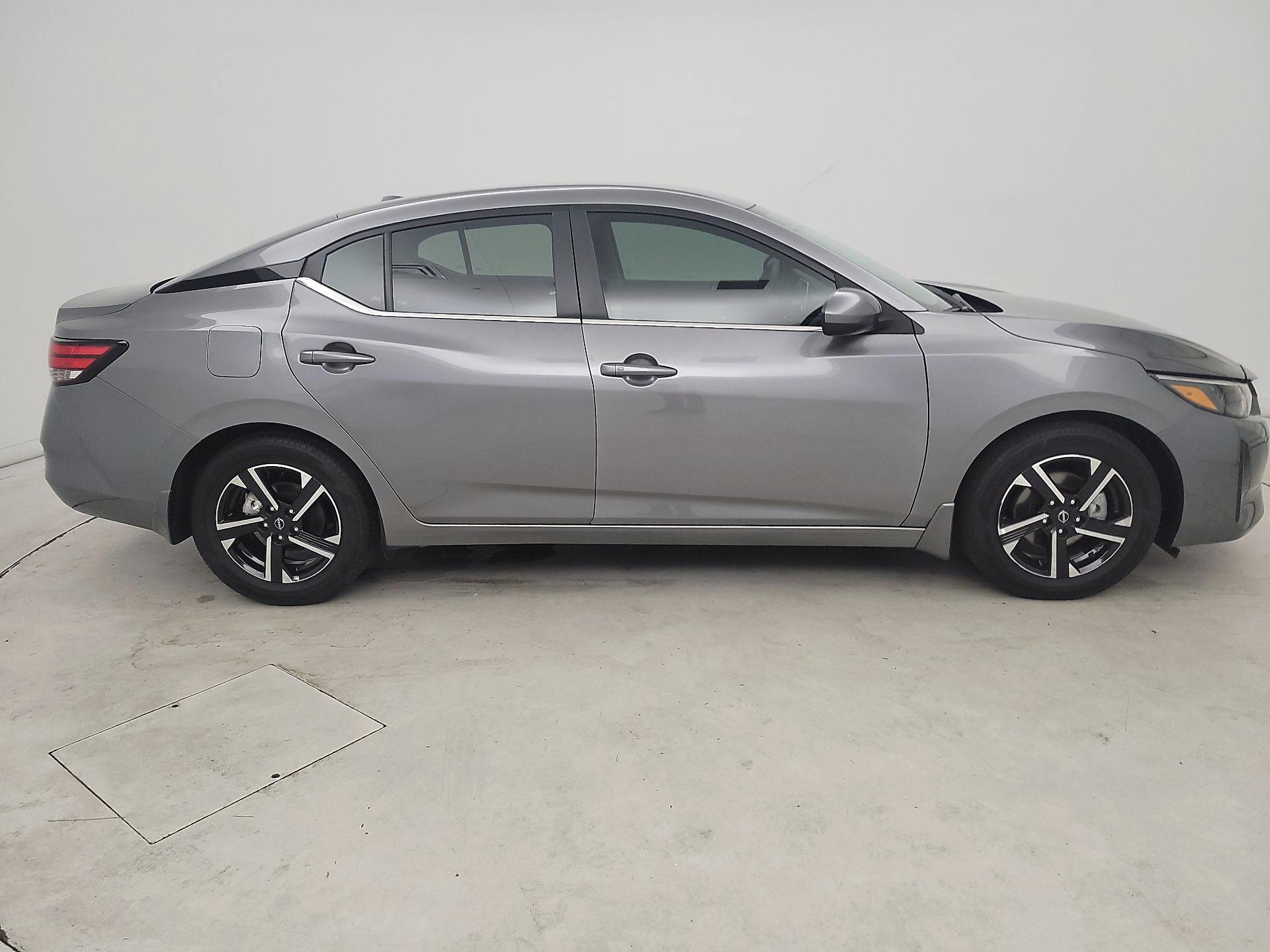 Thumbnail: 2025 Nissan Sentra - 4