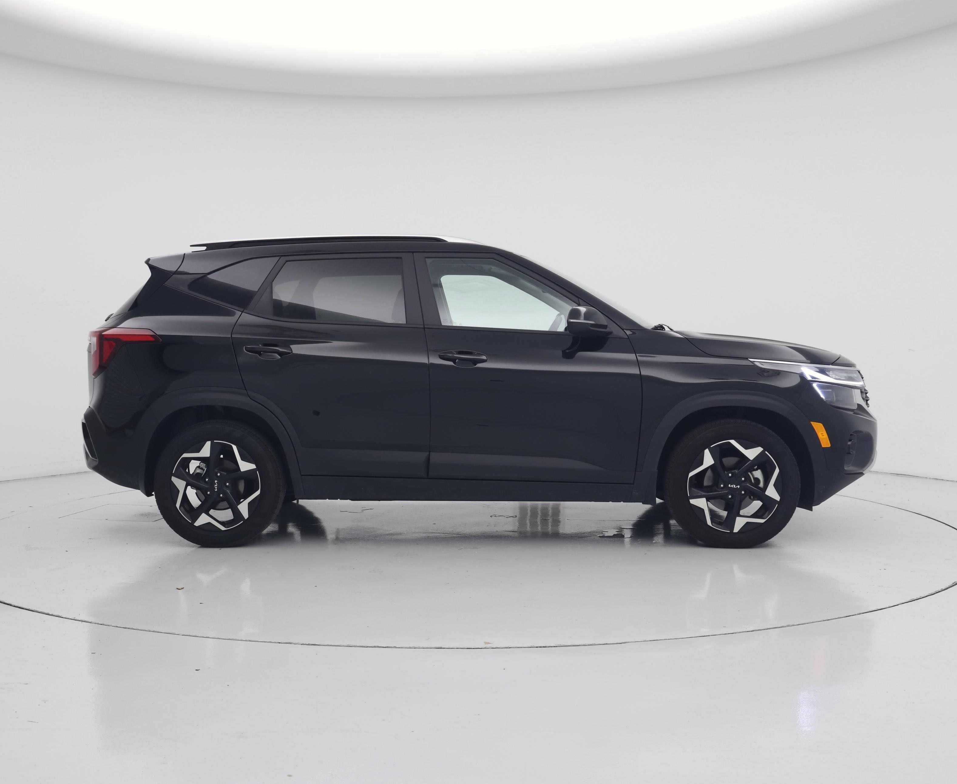 Thumbnail: 2025 Kia Seltos - 7