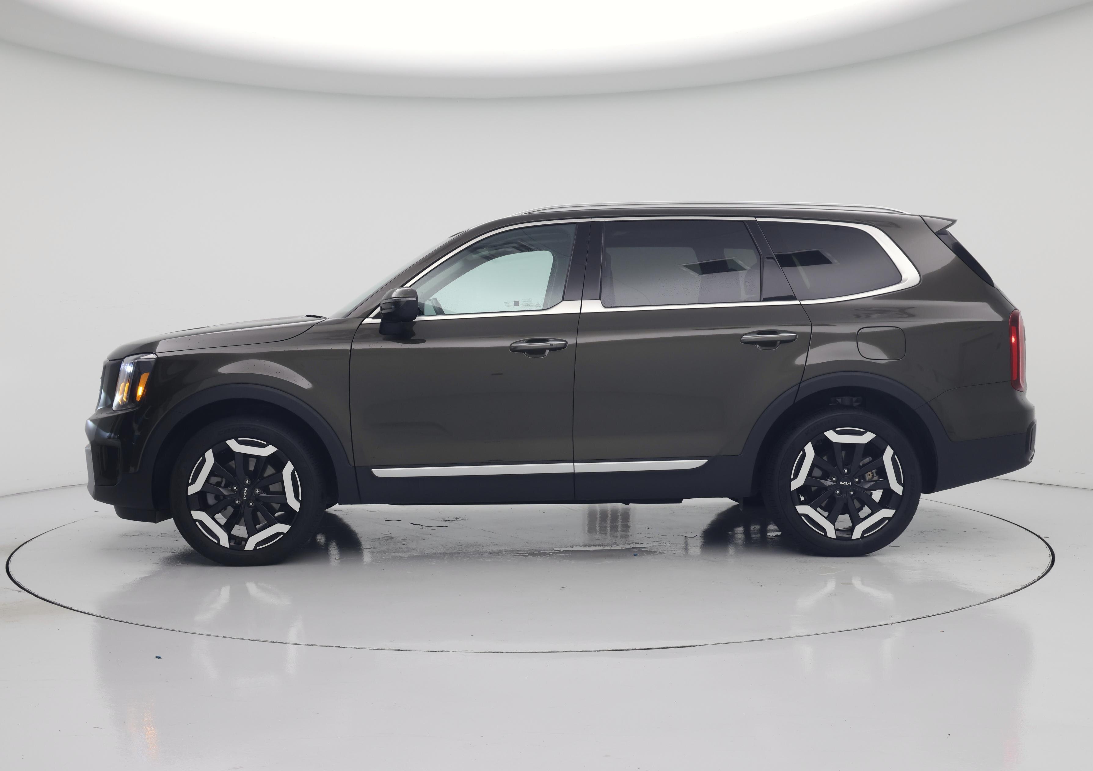 Thumbnail: 2025 Kia Telluride - 3