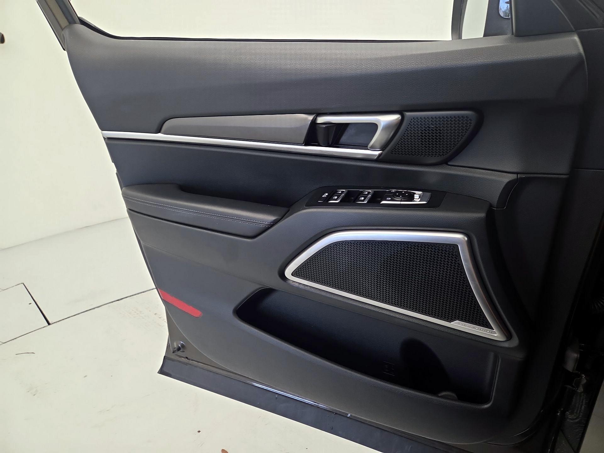 Thumbnail: 2025 Kia Telluride - 12