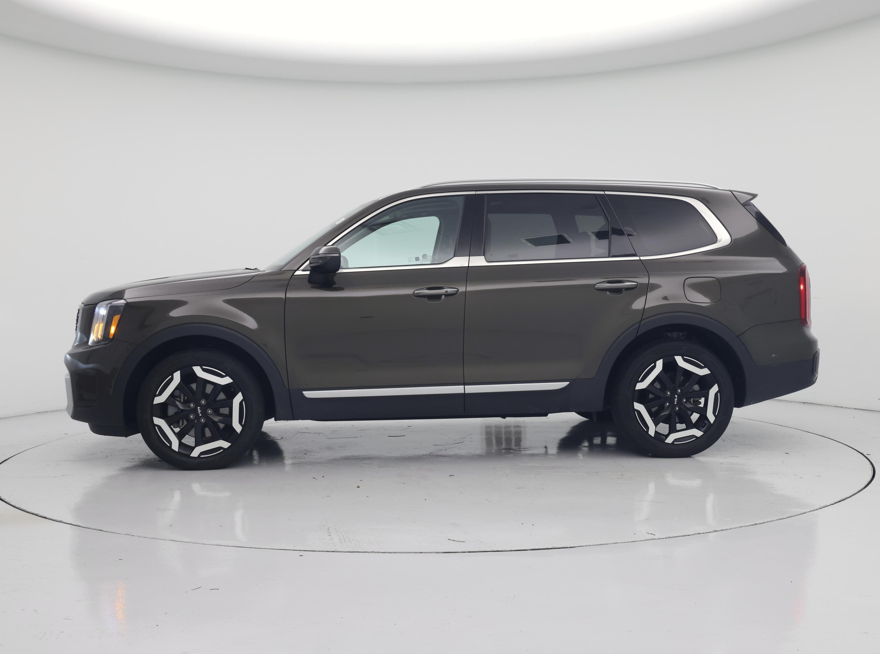Thumbnail: 2025 Kia Telluride - 3