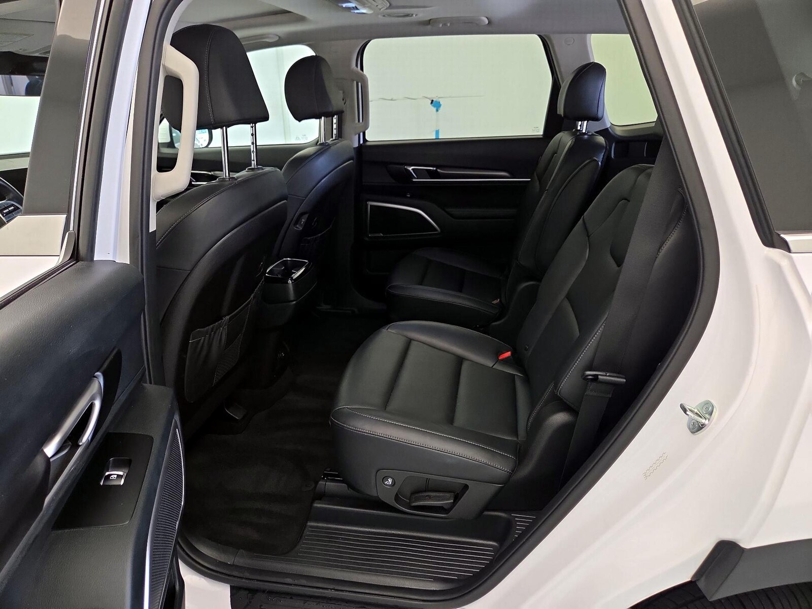 Rear Air Conditioning