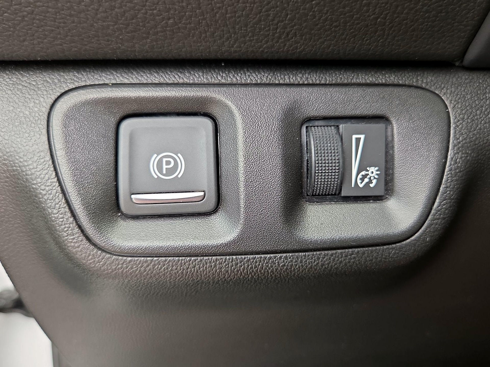 2023 GMC Acadia SLT - Photo 14